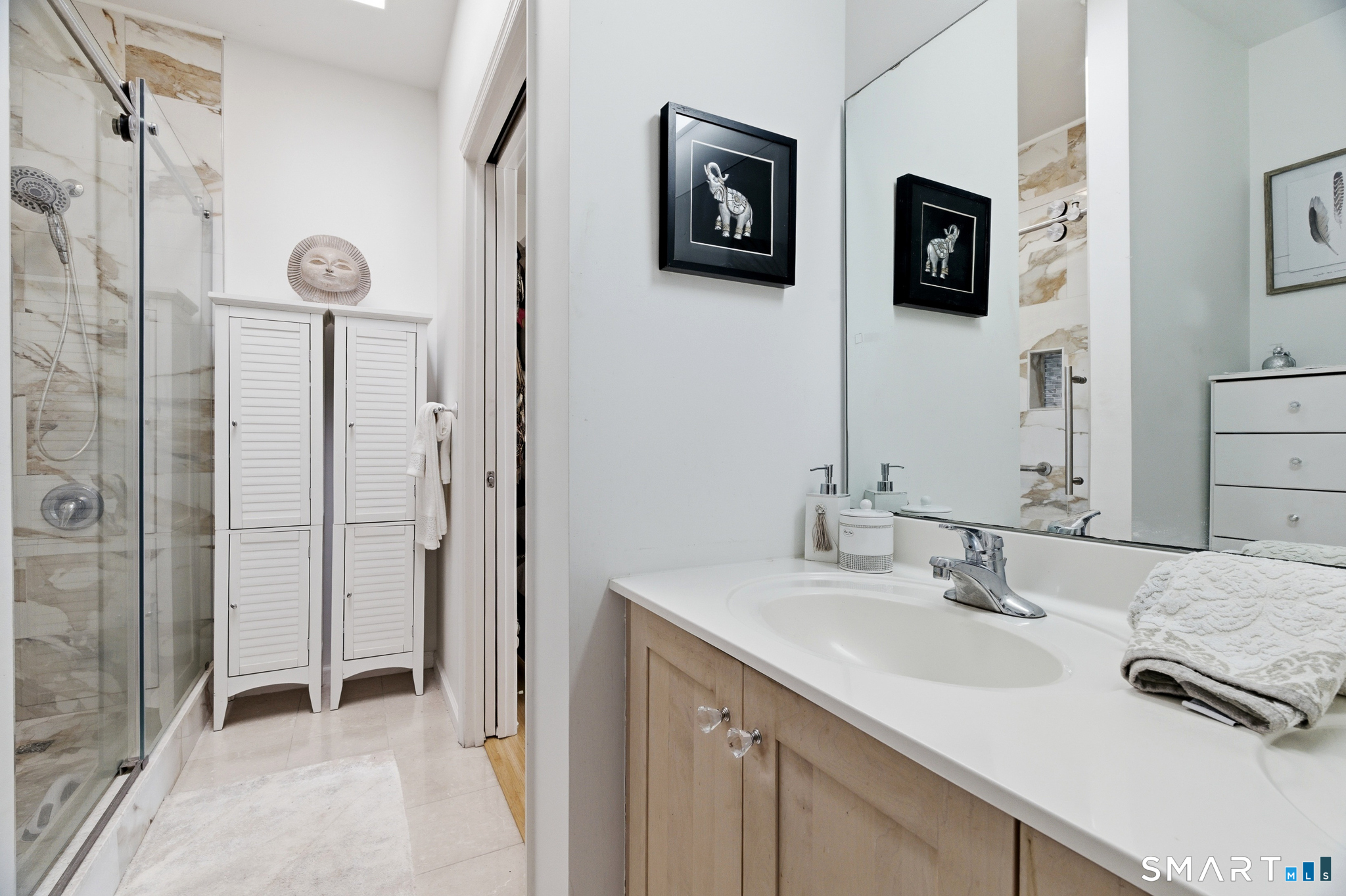 400 Bank Street APT 402