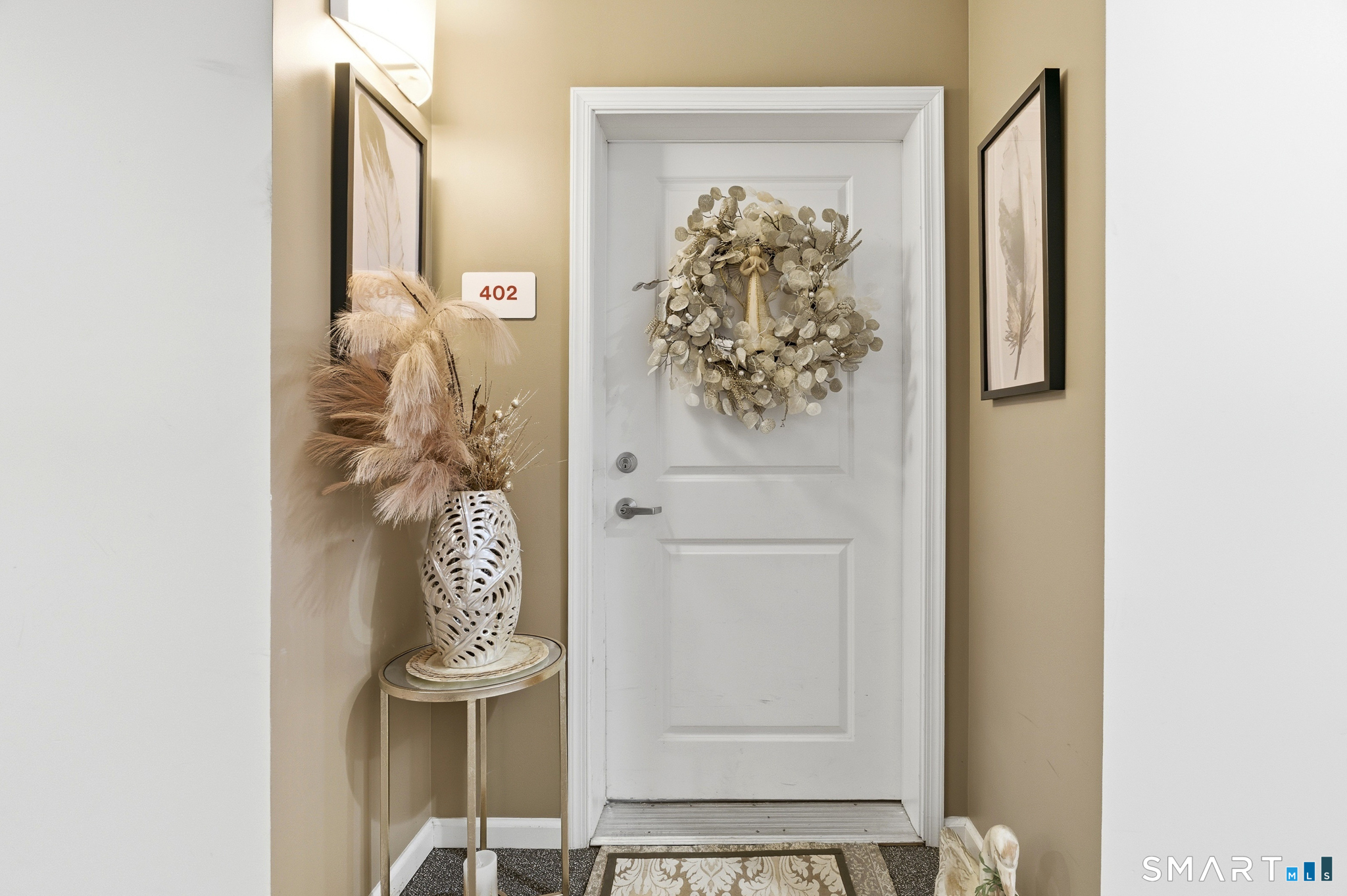 400 Bank Street APT 402