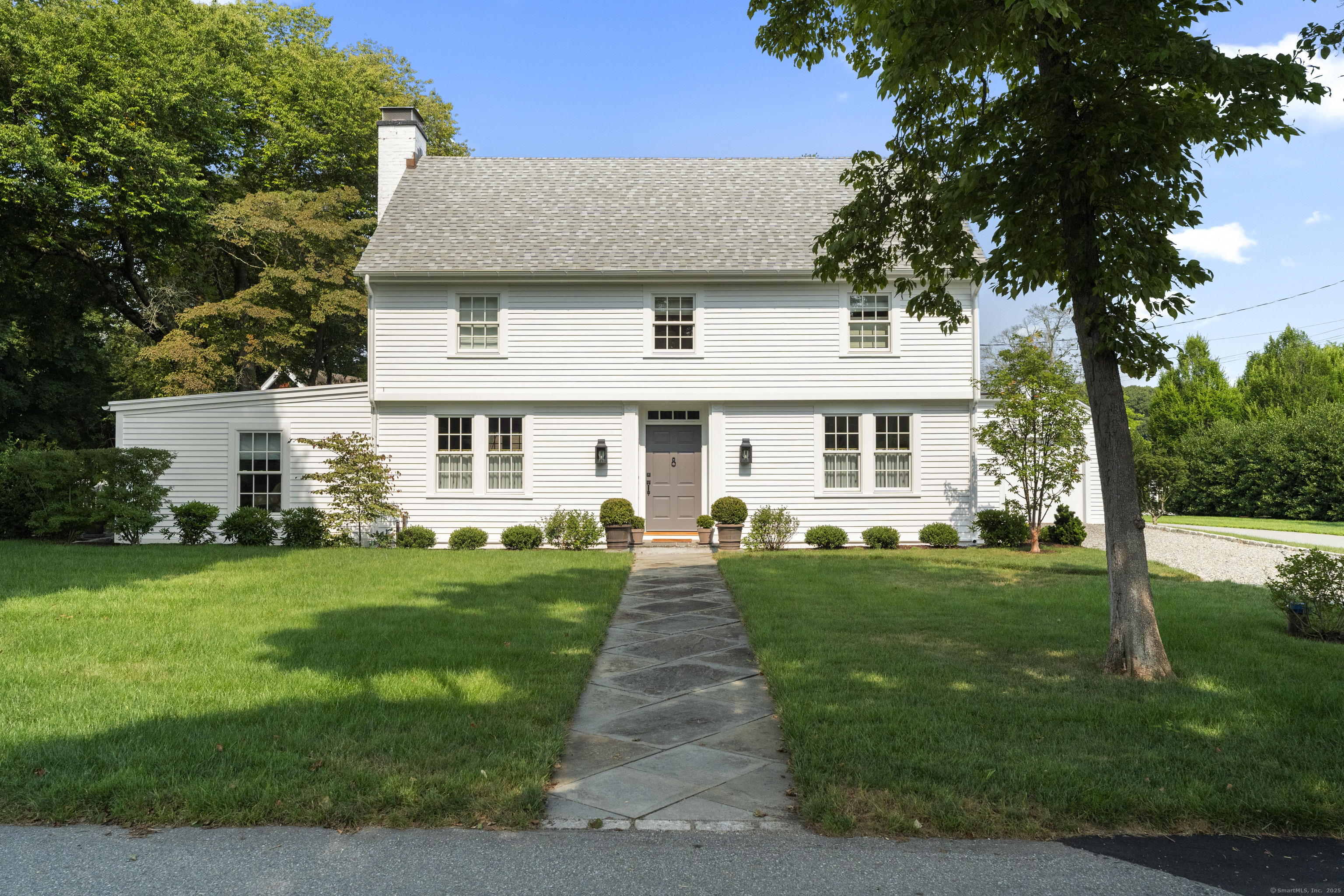 8 Lieutenant River Lane