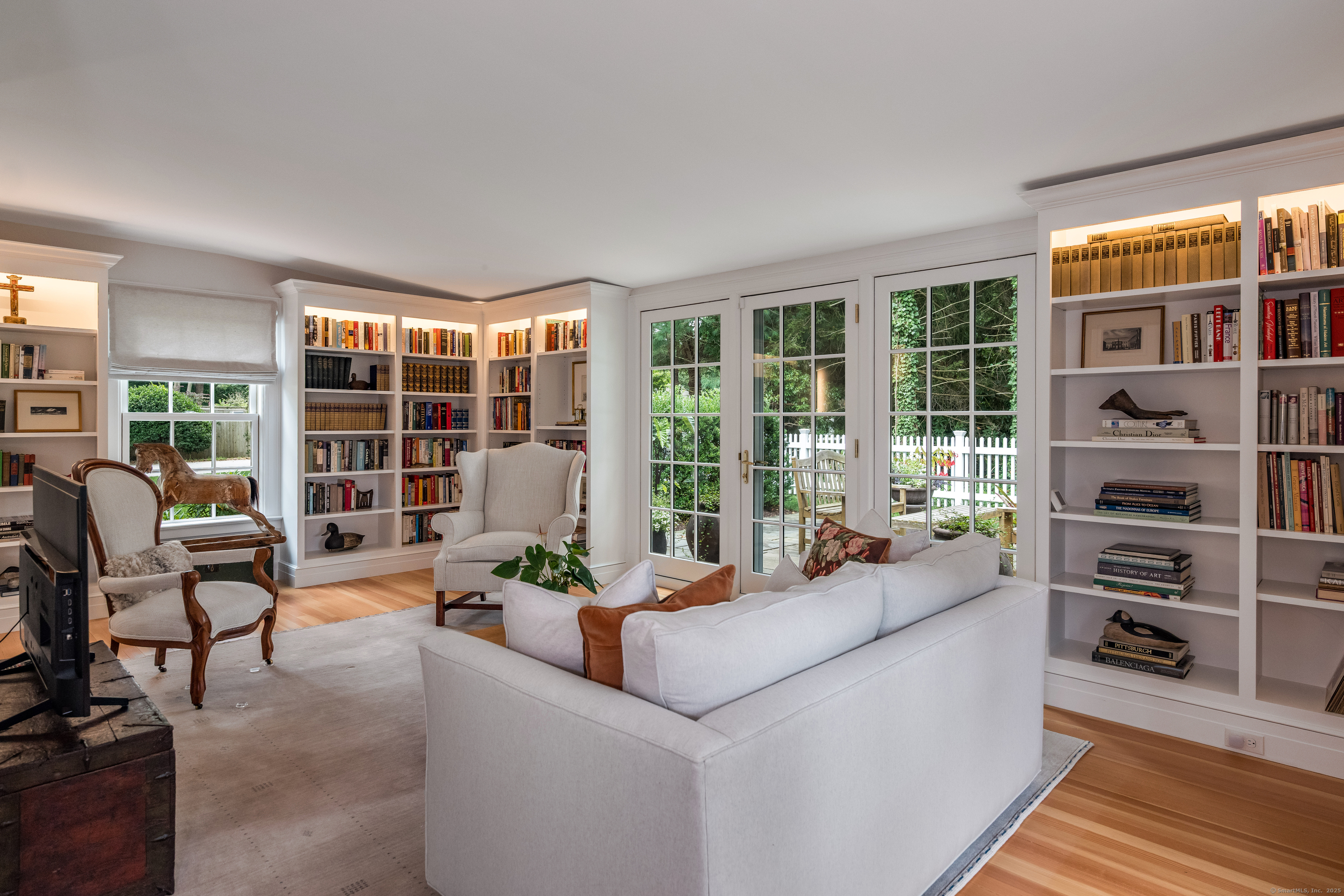 8 Lieutenant River Lane