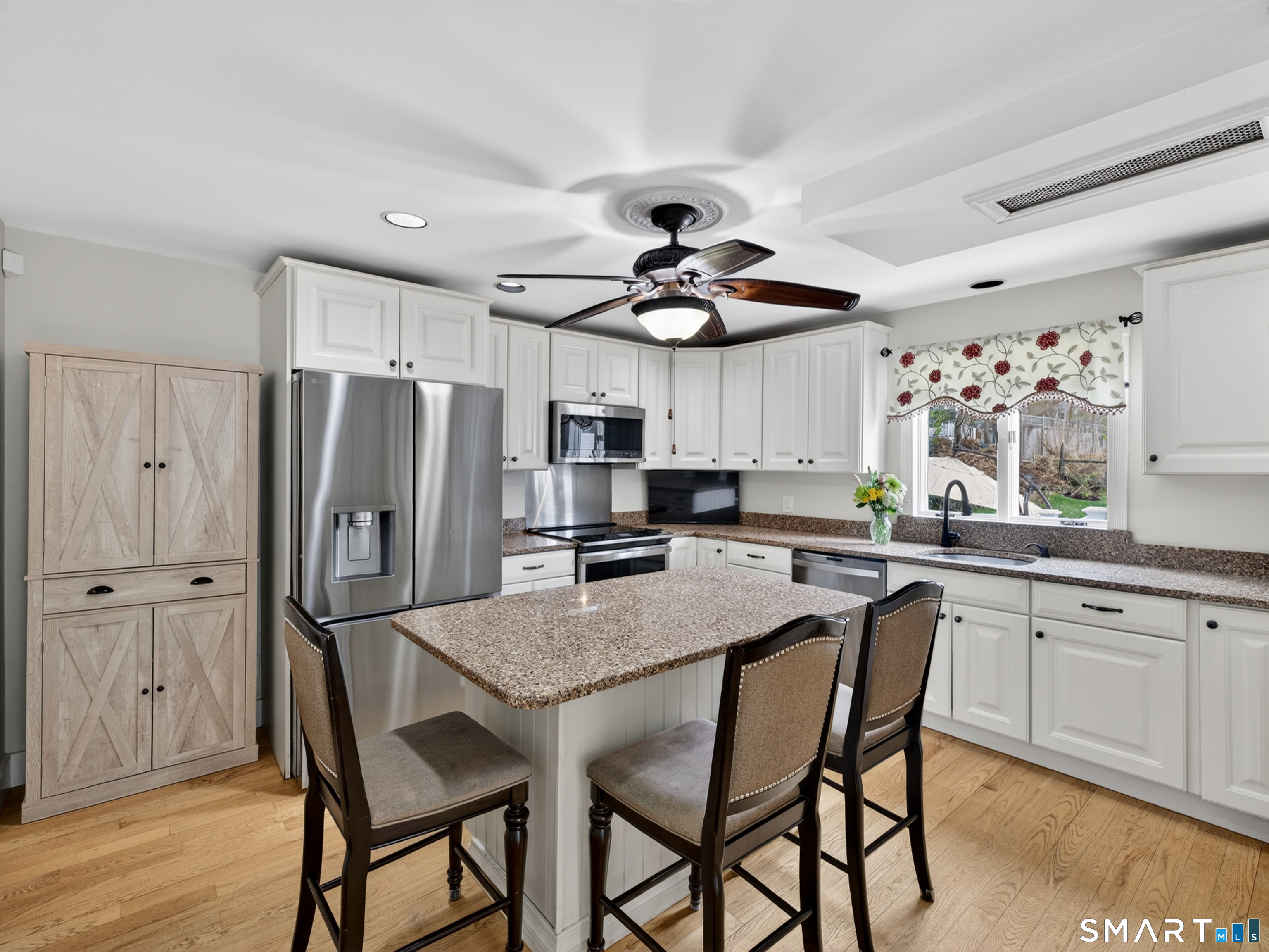 16 School St (Mystic) Street