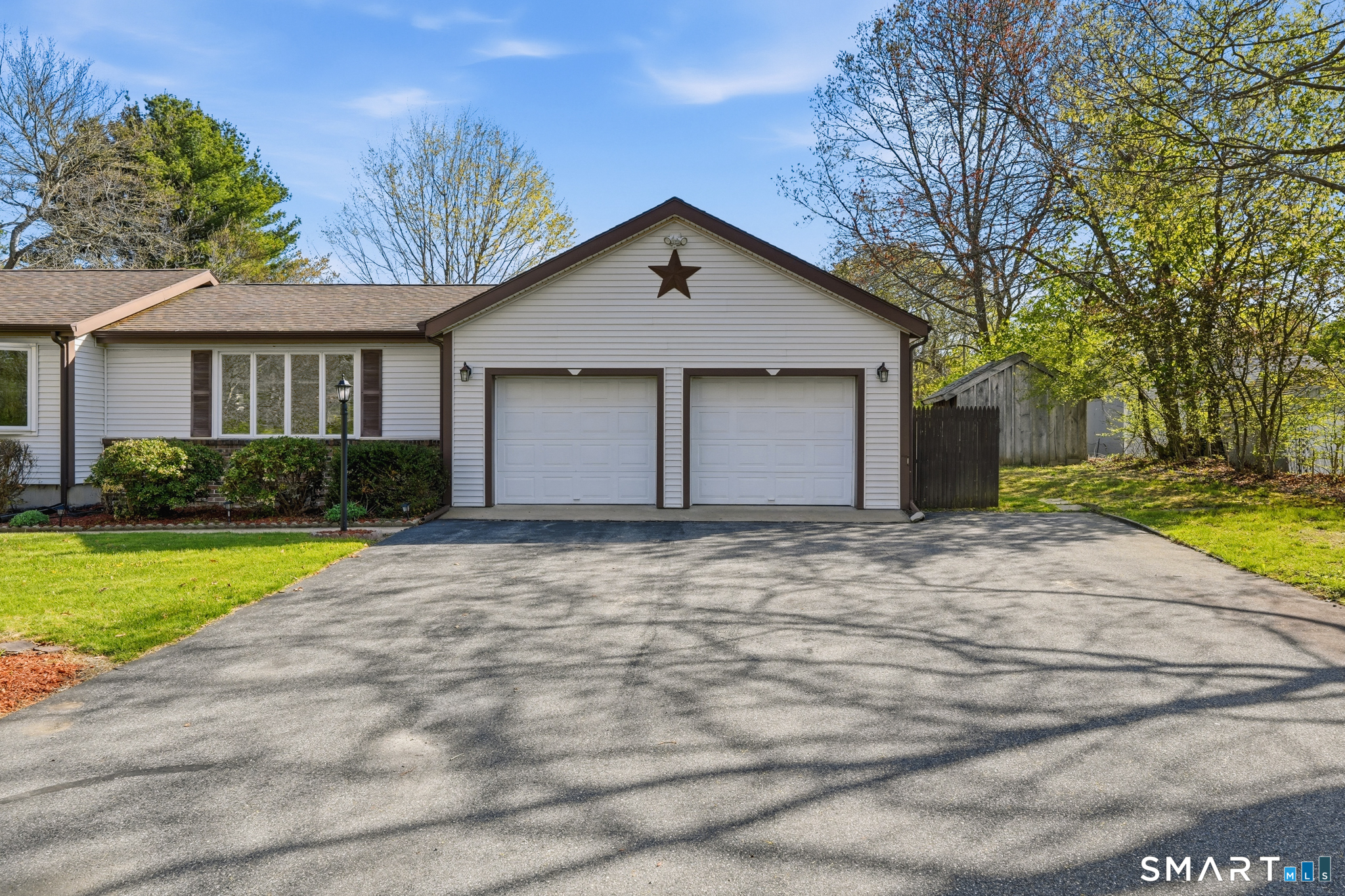 5 Sunset Drive