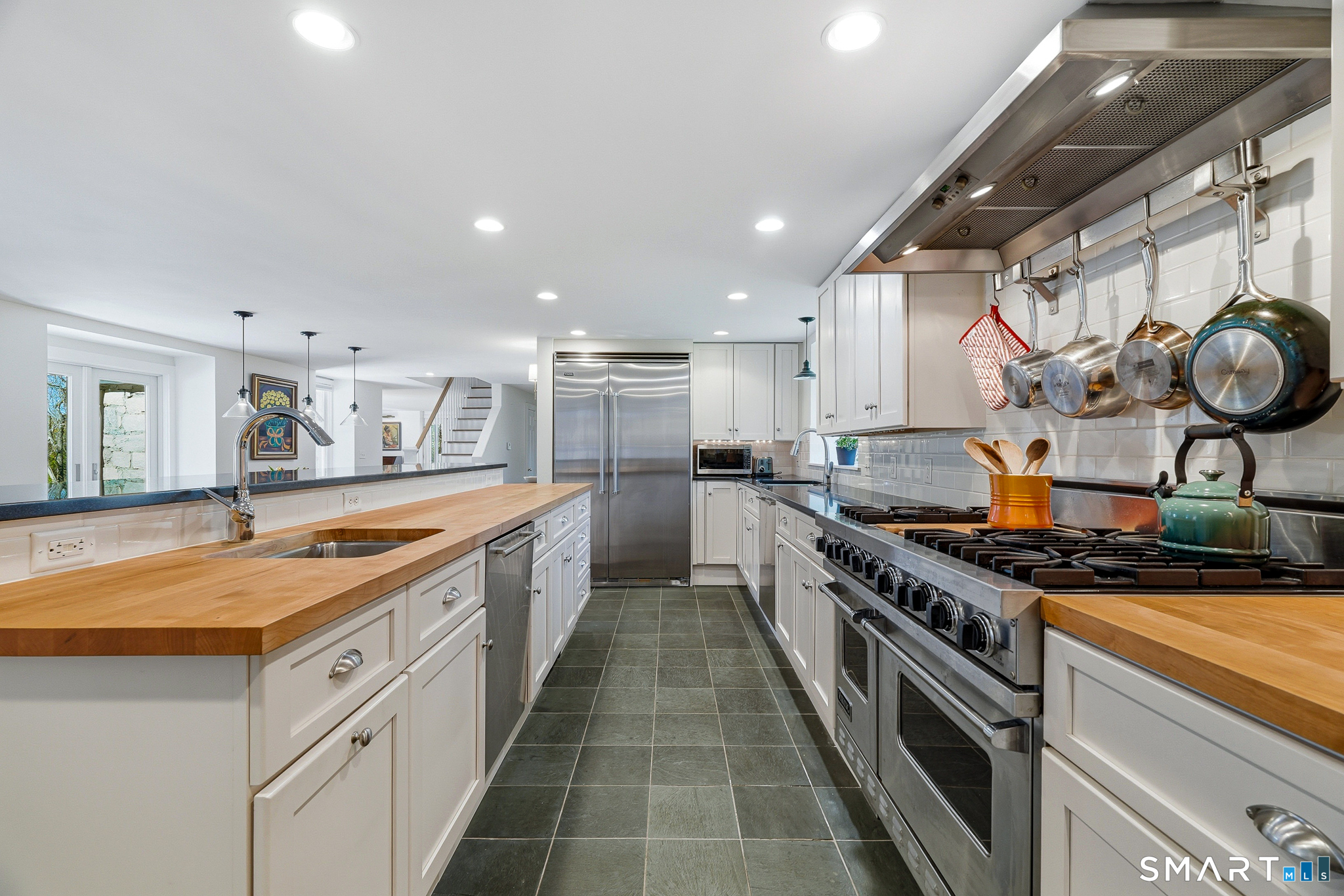 1335 Pequot Trail