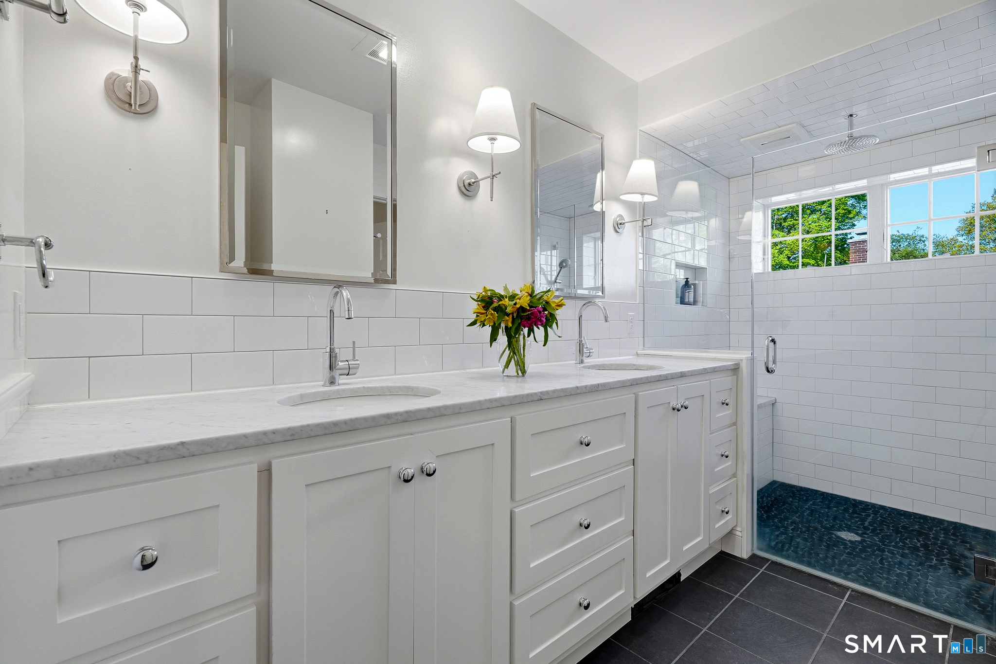 1335 Pequot Trail