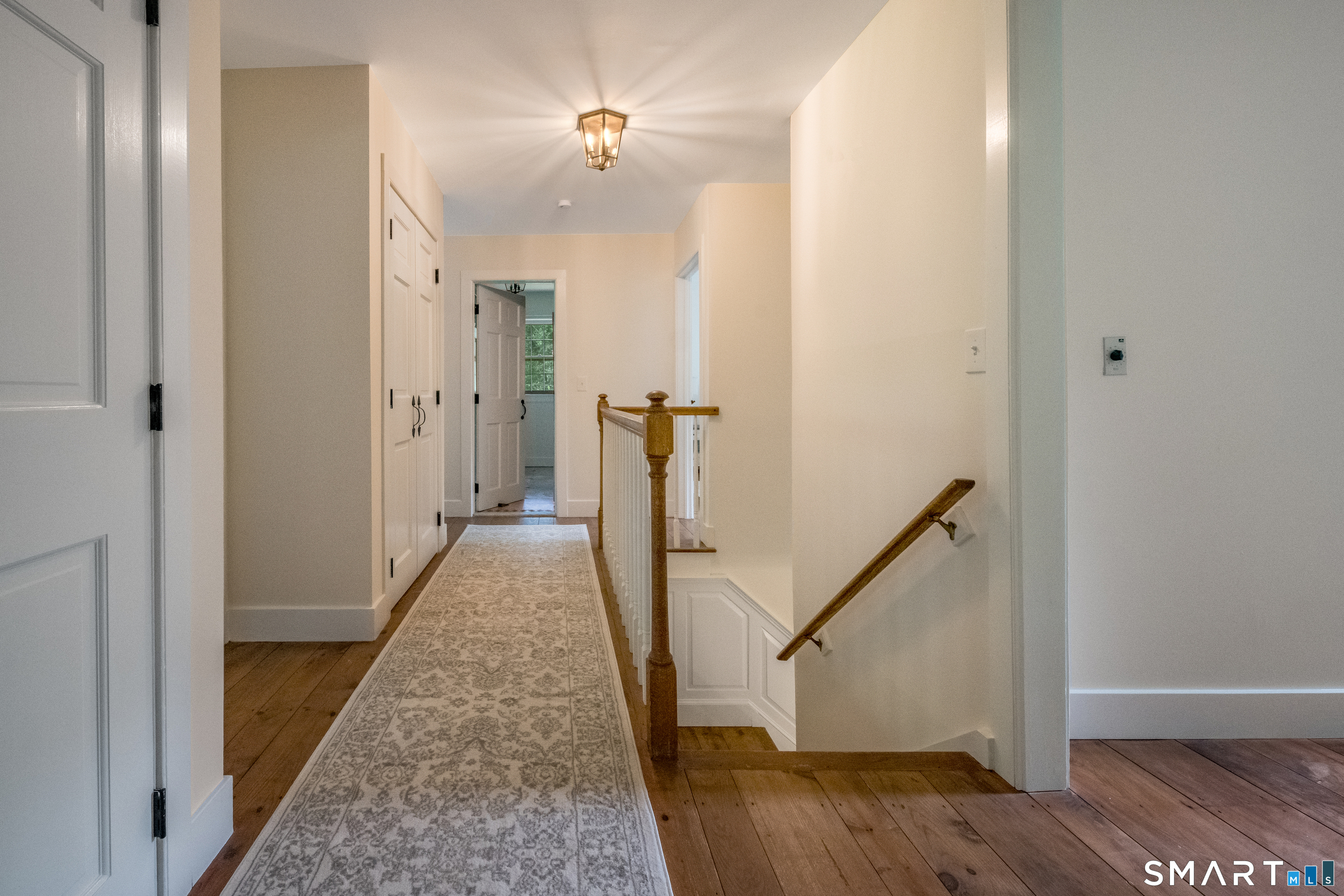8 Squire Lane