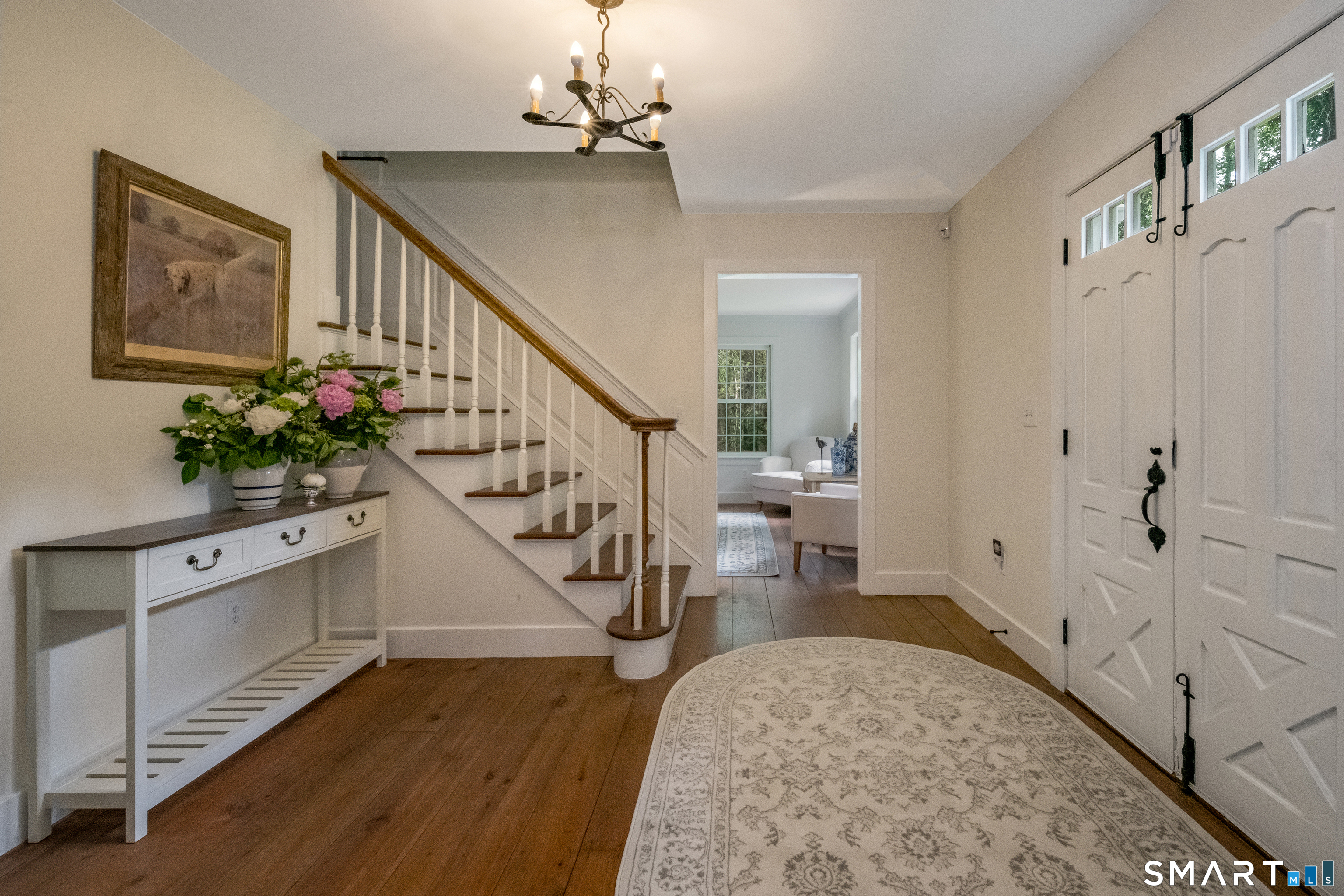 8 Squire Lane