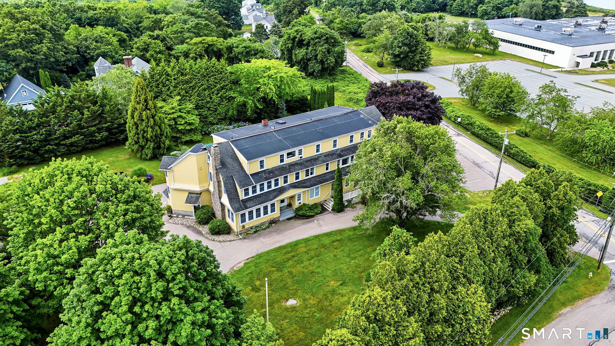 38 Lords Hill Road Unit: 8
