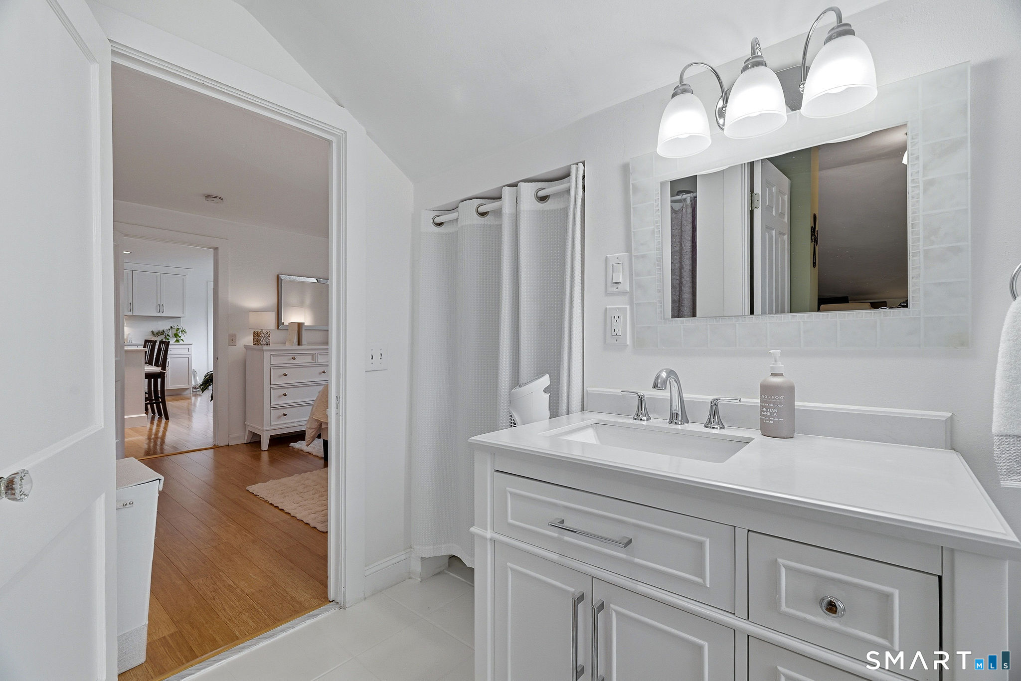 38 Lords Hill Road Unit: 8