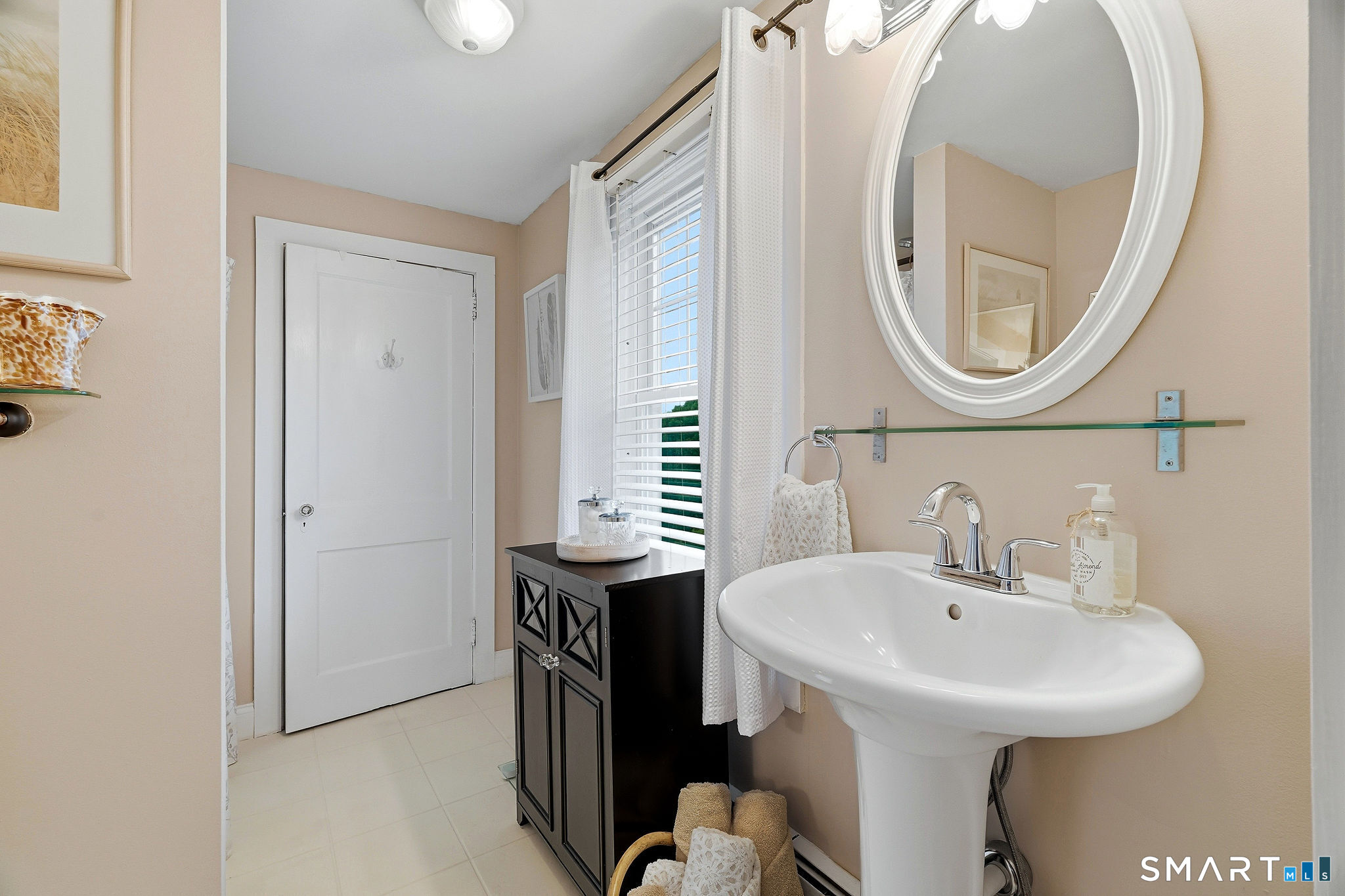 38 Lords Hill Road Unit: 8