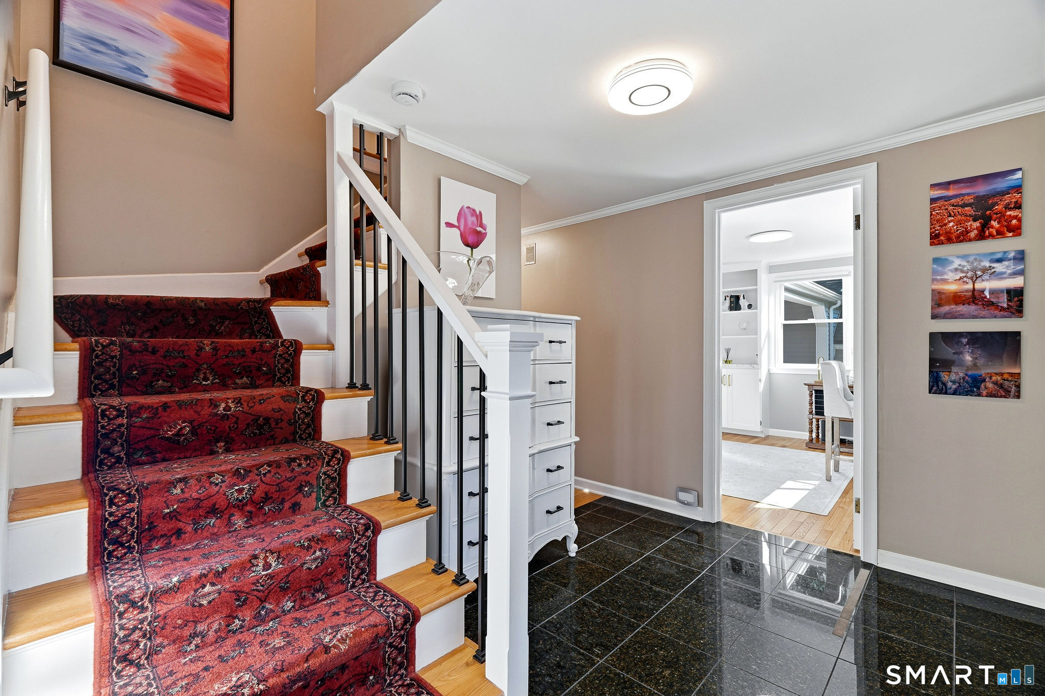 6 Jericho Drive