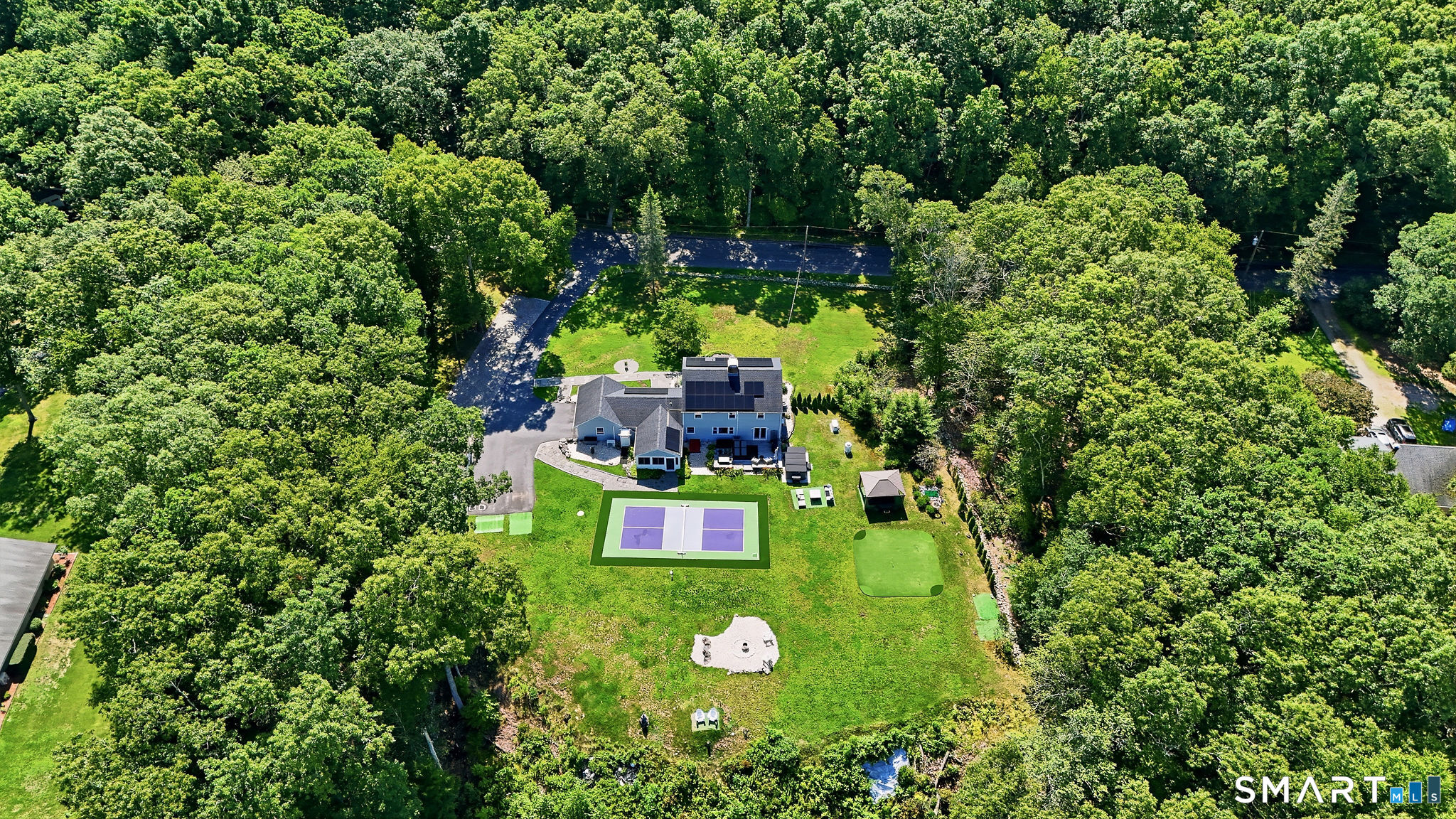 6 Jericho Drive