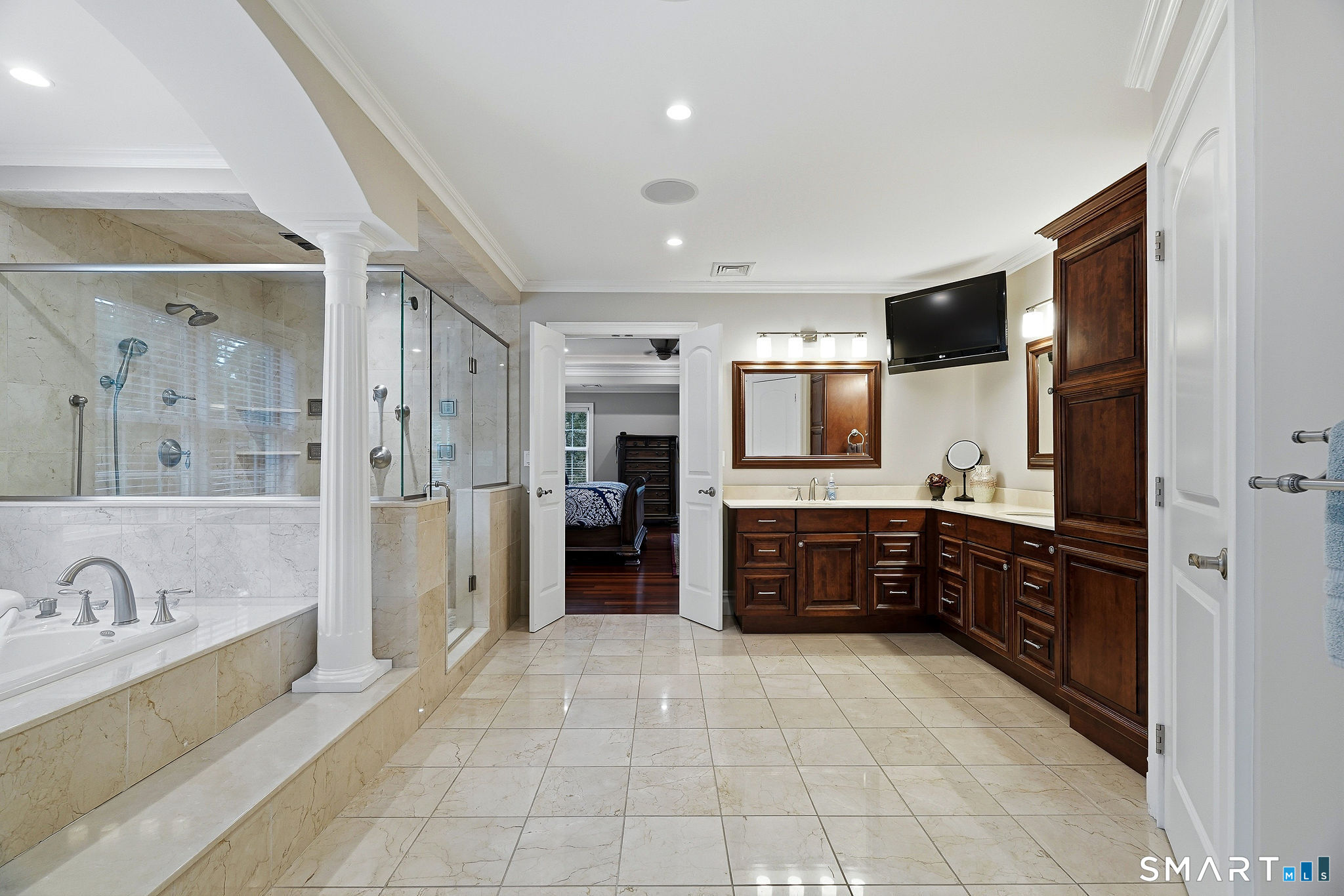 8 Lindera Lane