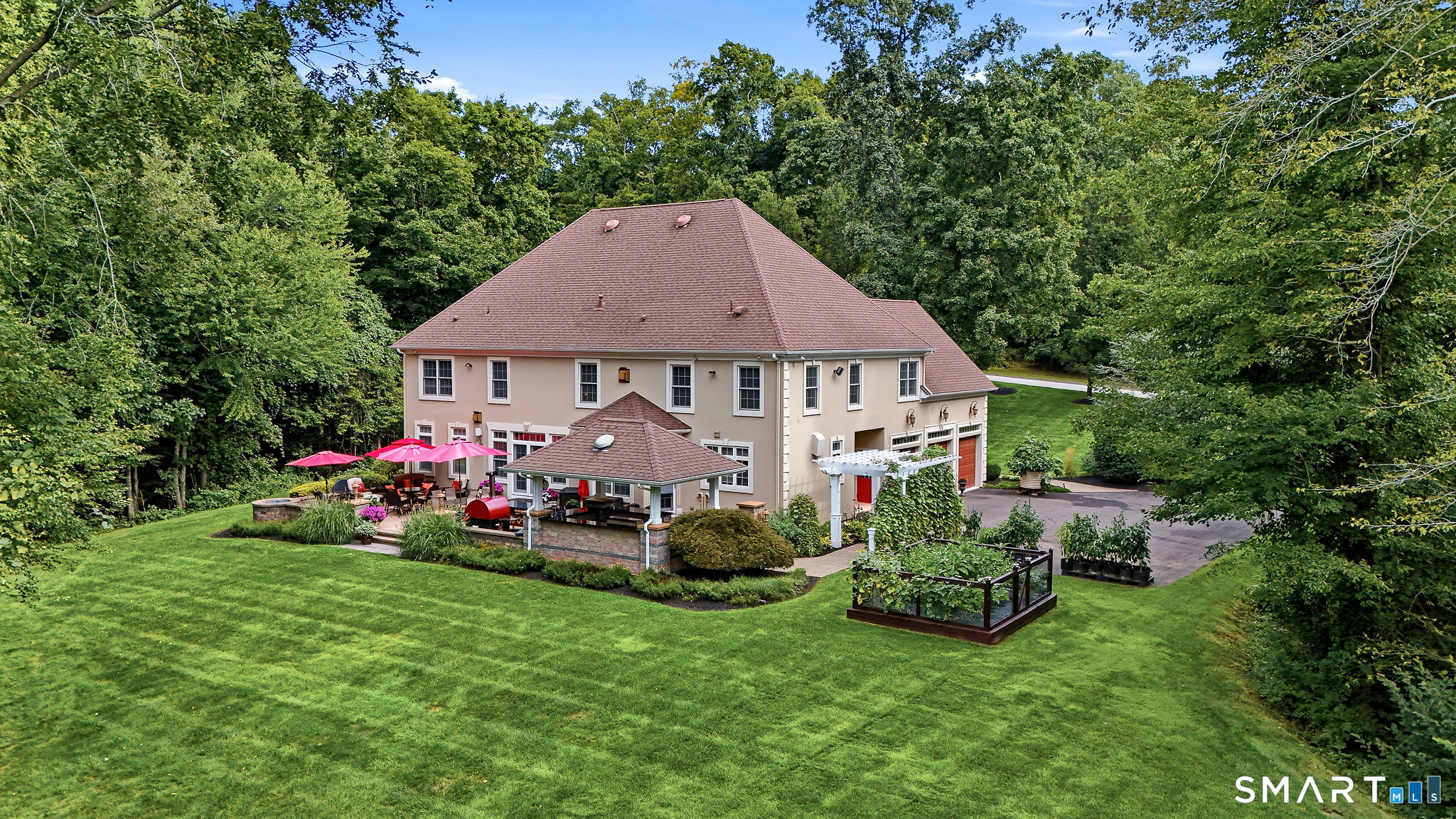 8 Lindera Lane