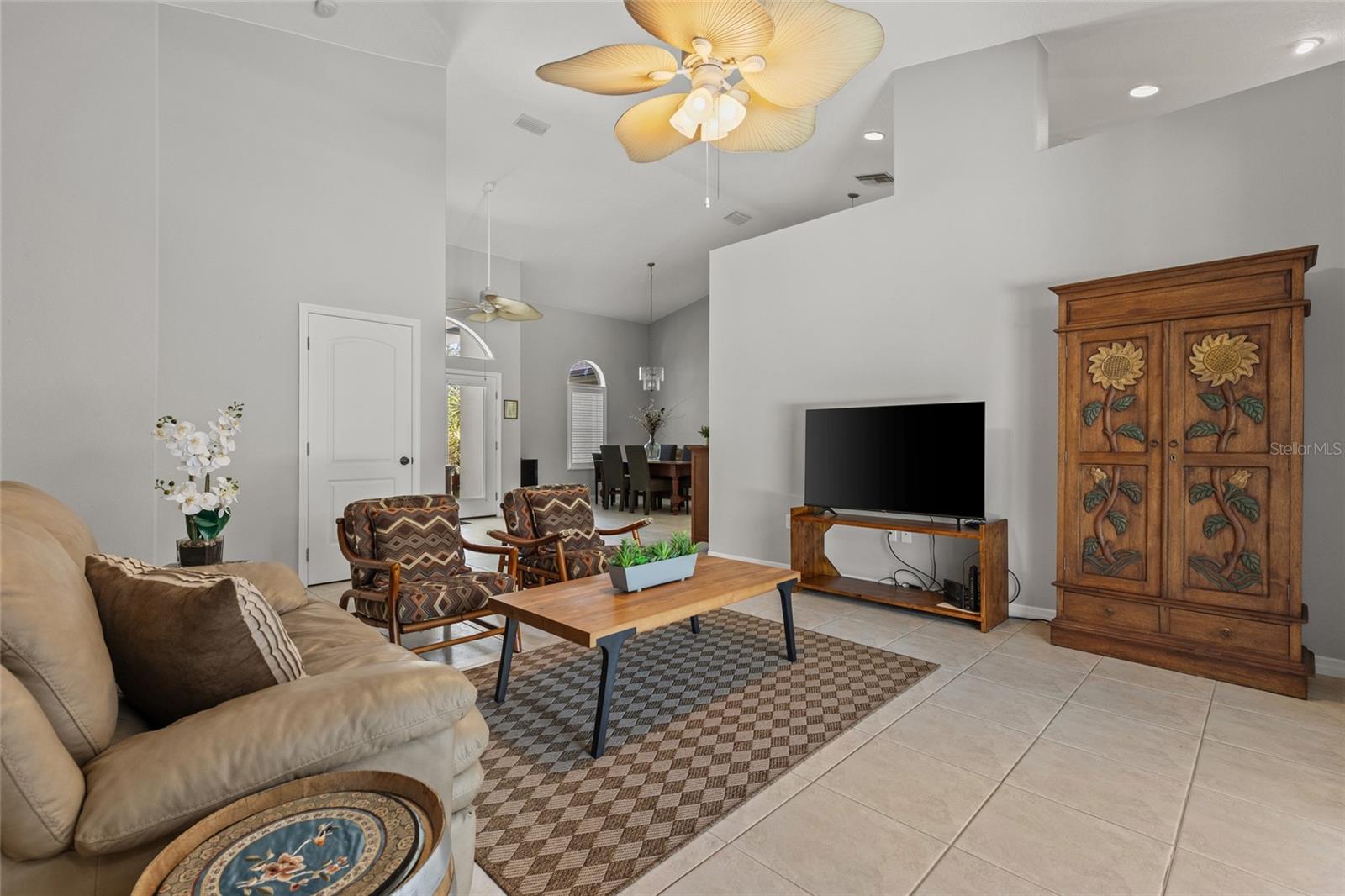 5442 KENT RD