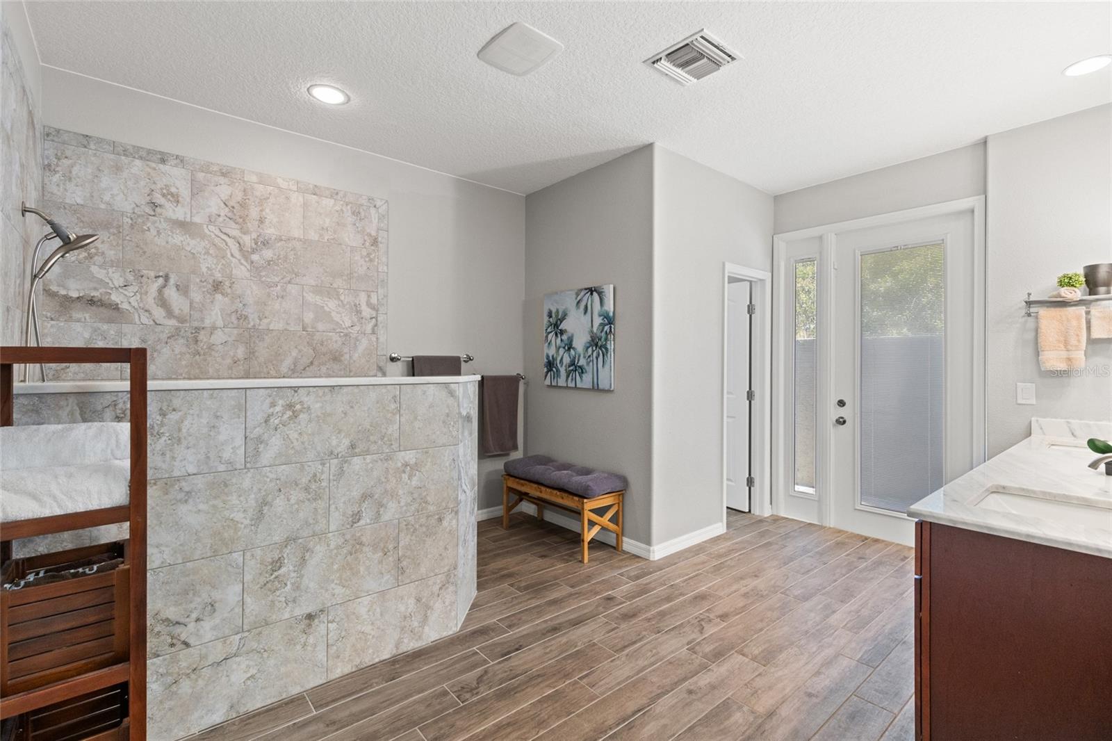 5442 KENT RD