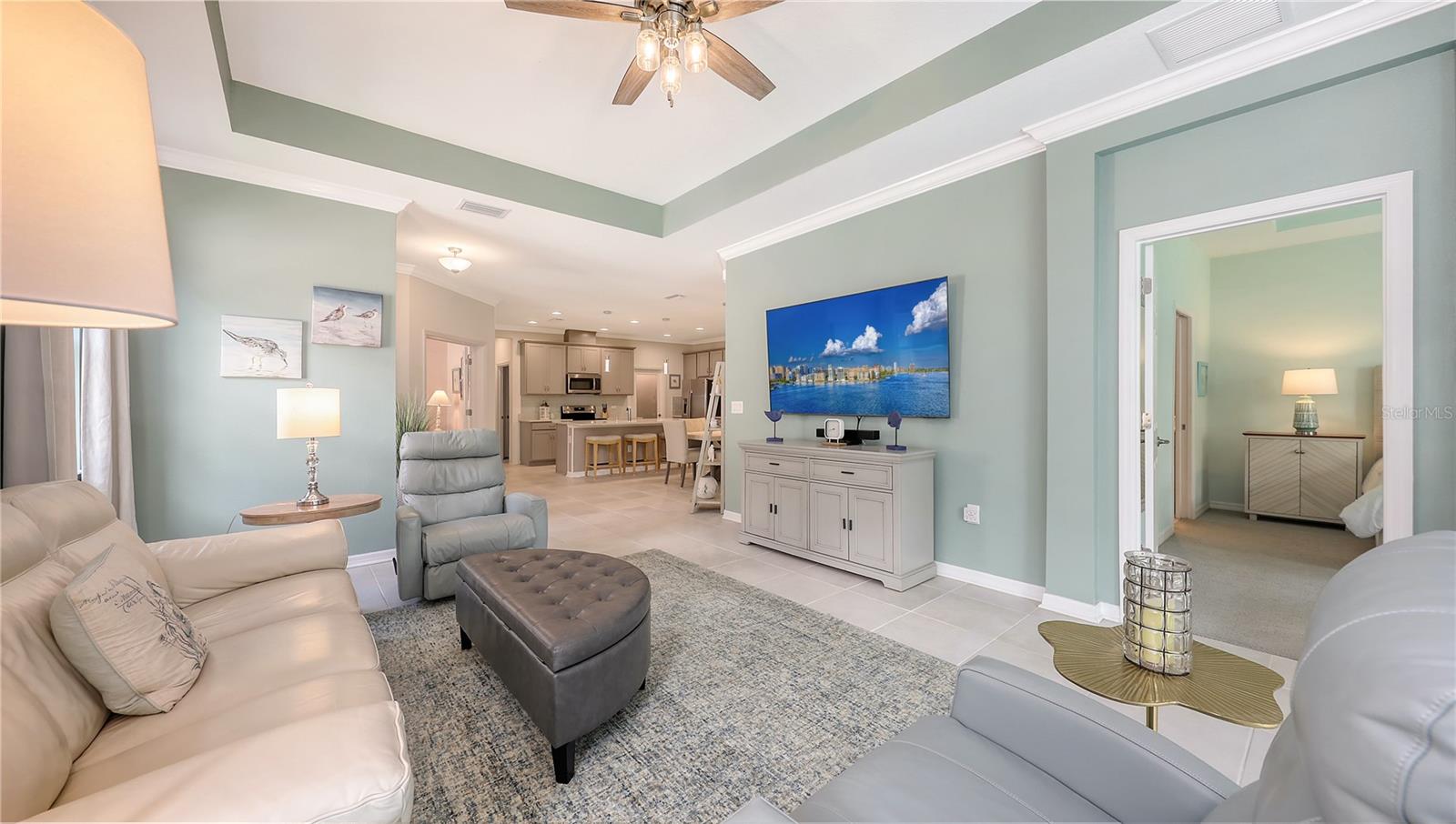 6014 FIORE DR