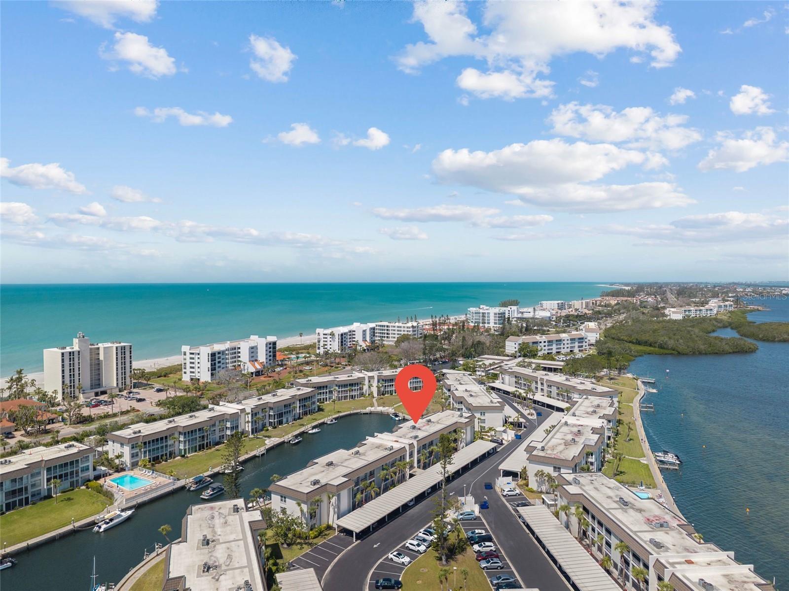 4390 EXETER DR #206