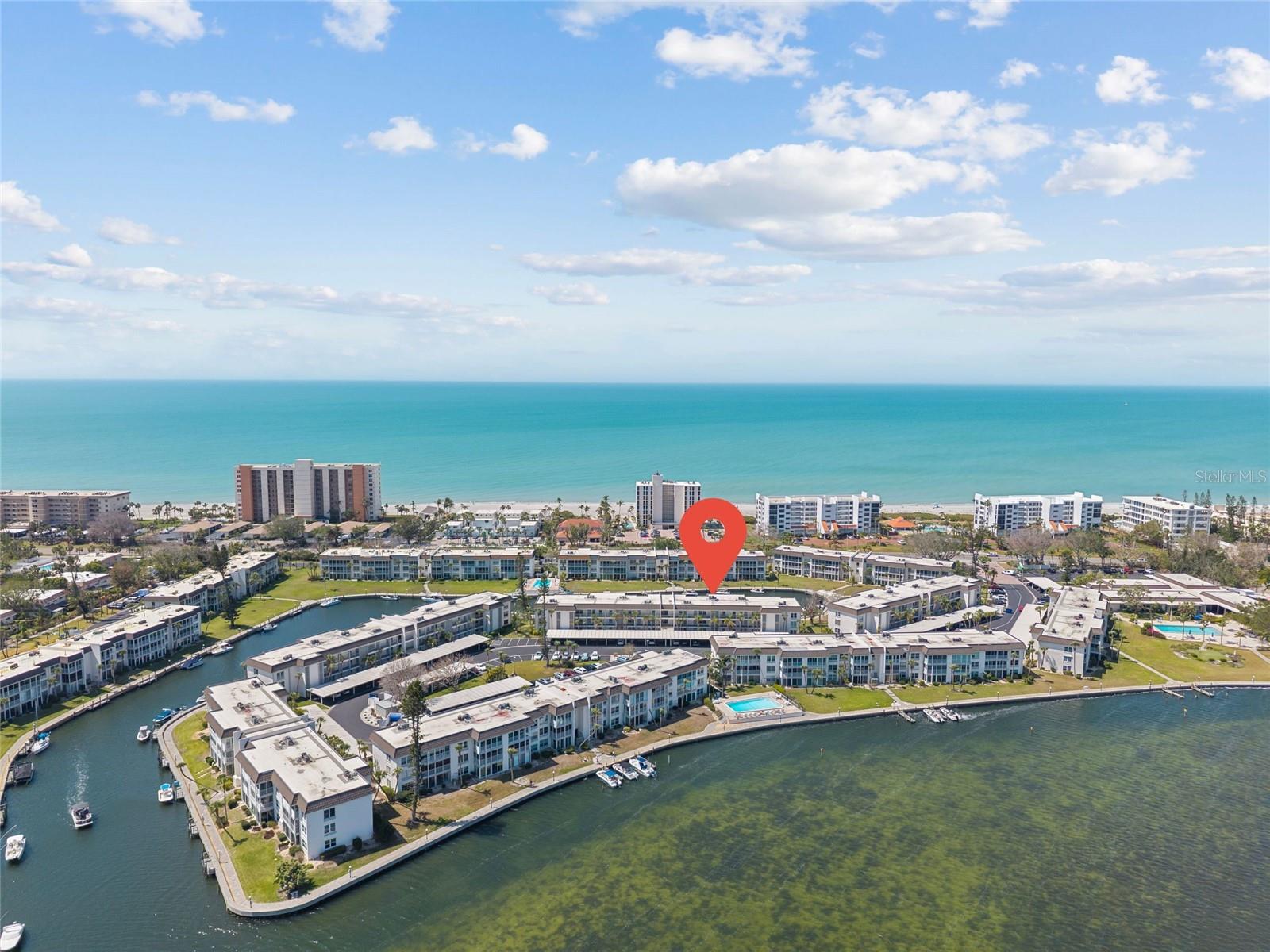 4390 EXETER DR #206