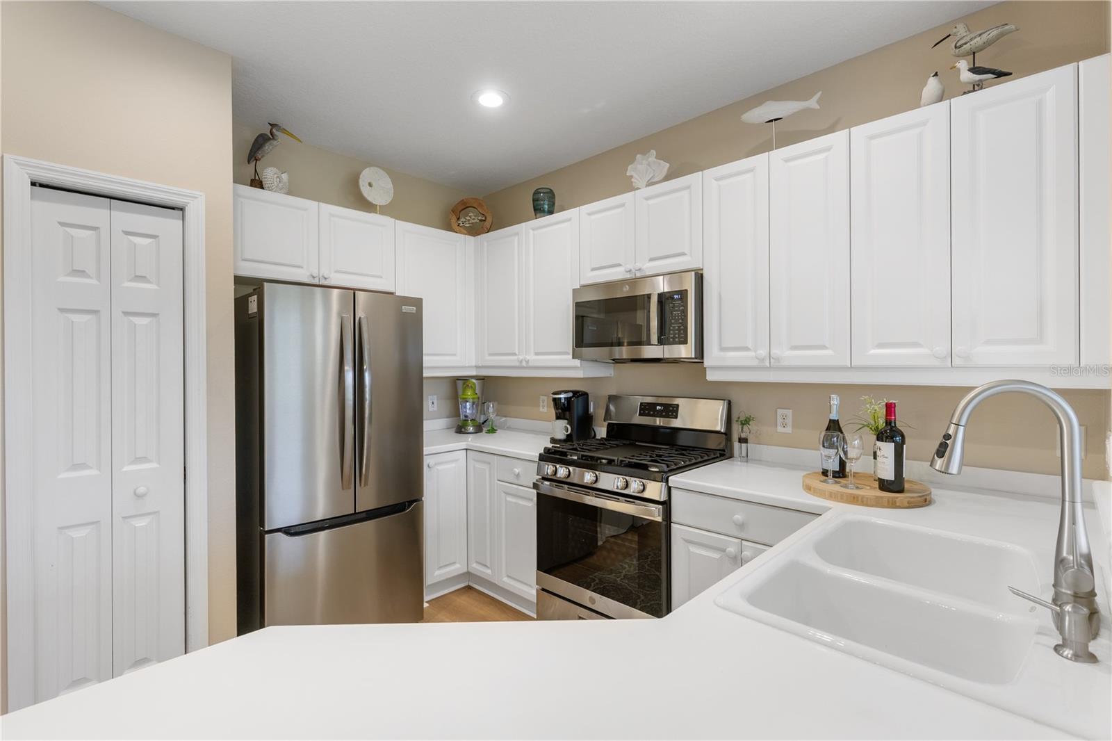 918 RIVER BASIN CT #101A