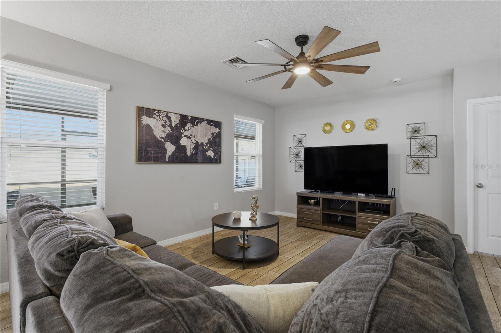 15215 AGAVE GROVE PL