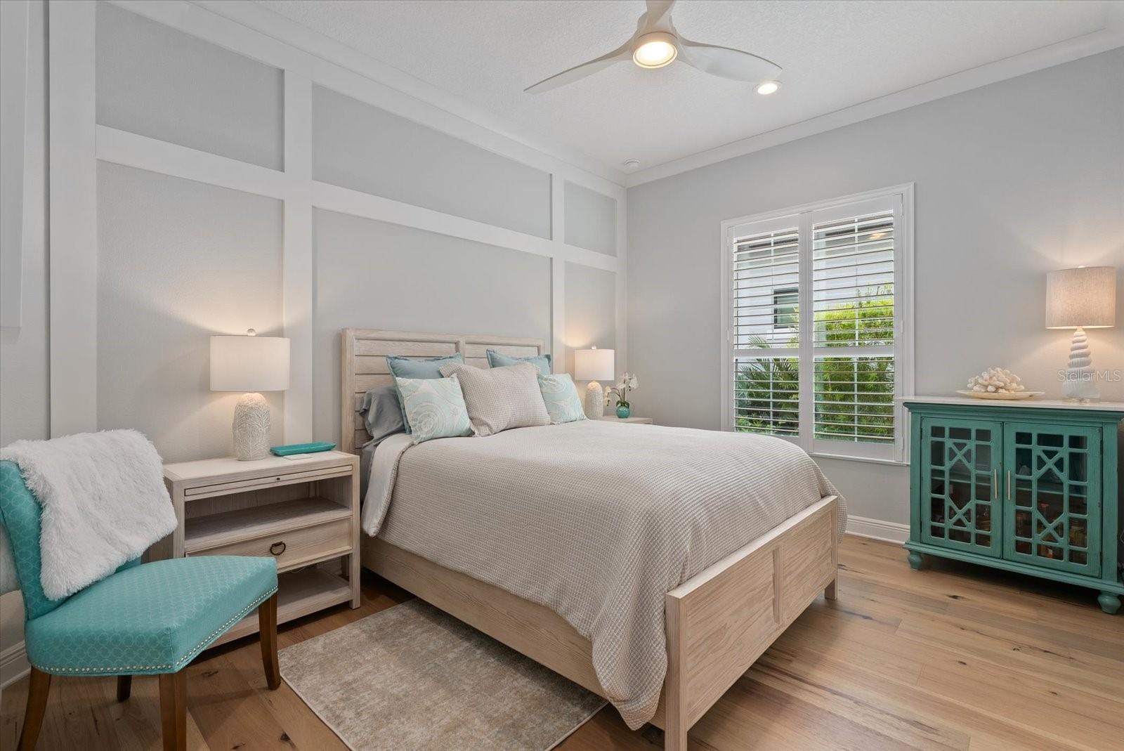 6353 ISLA DEL RAY AVE