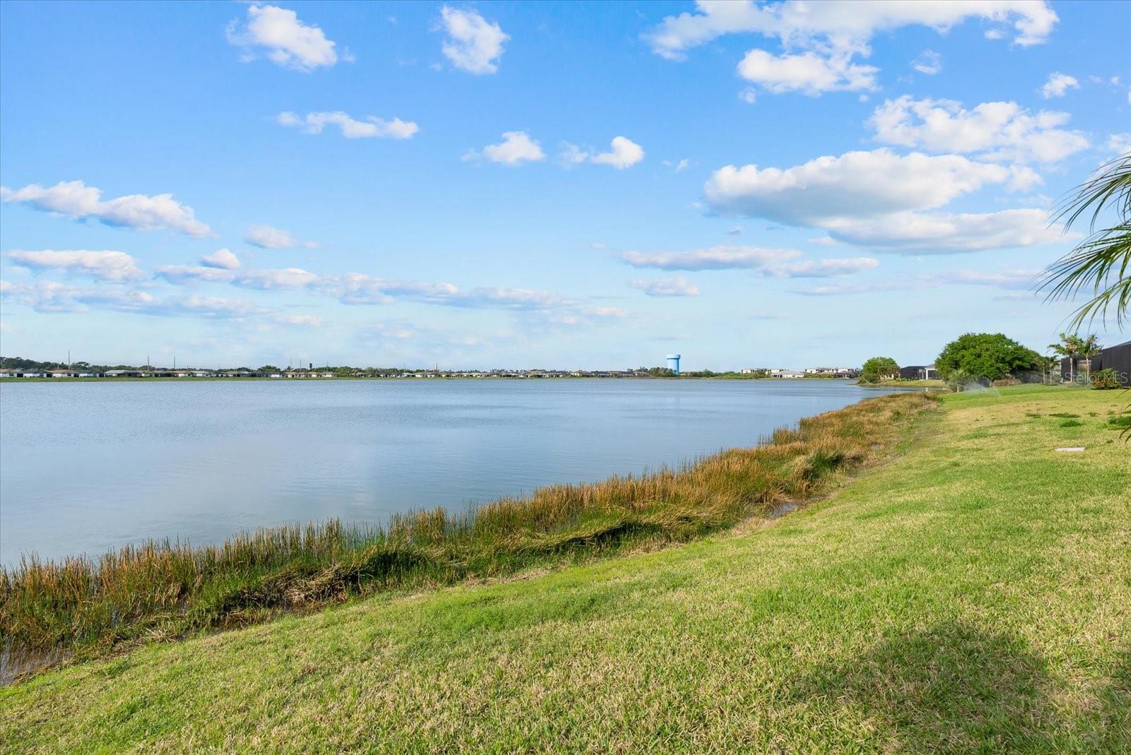 6353 ISLA DEL RAY AVE