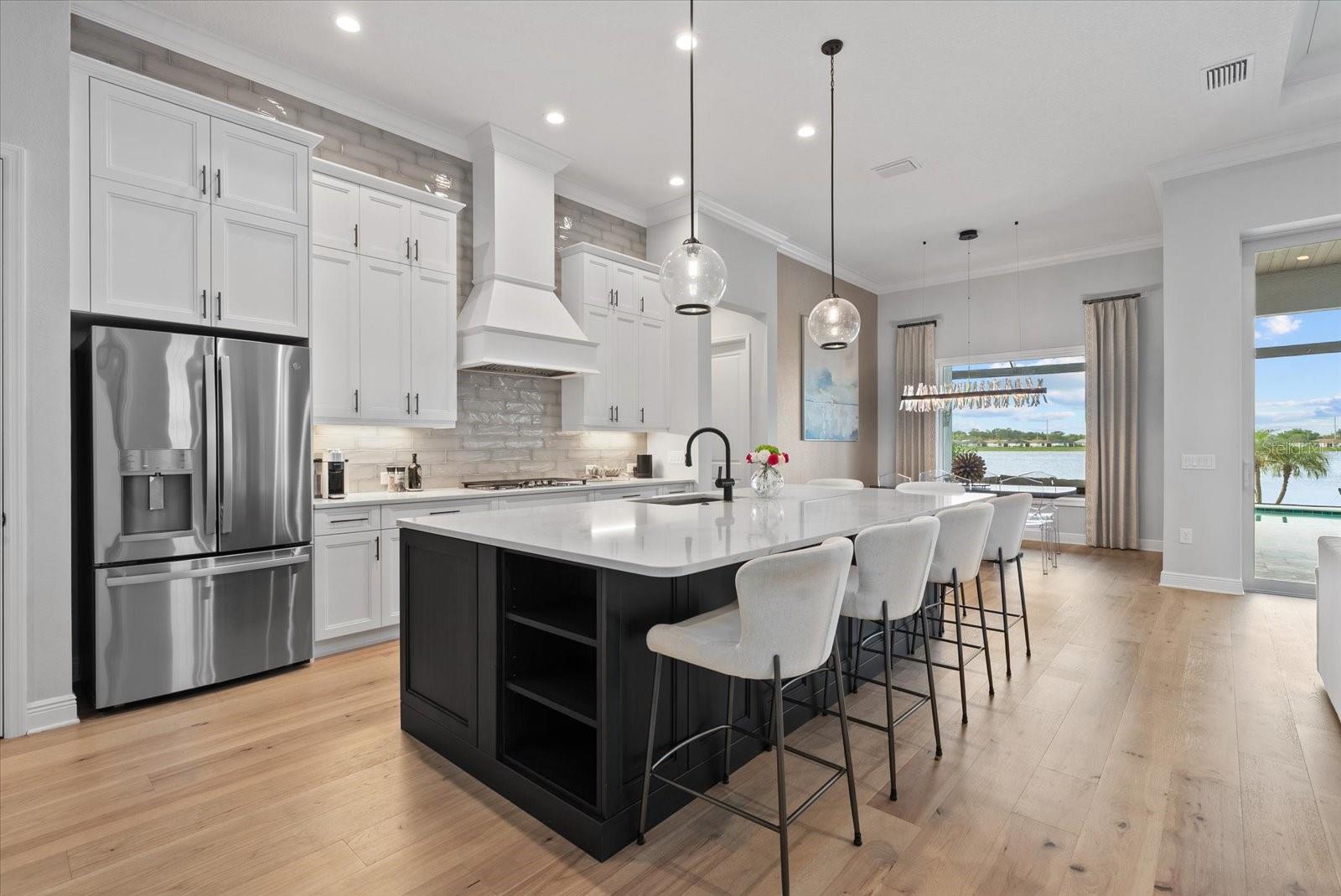 6353 ISLA DEL RAY AVE