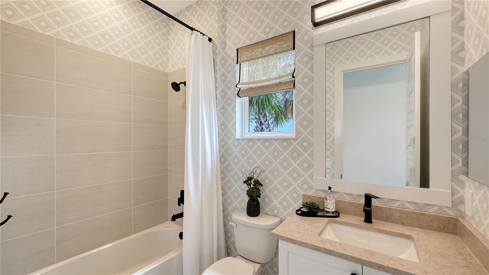7919 WATERBEND TRL