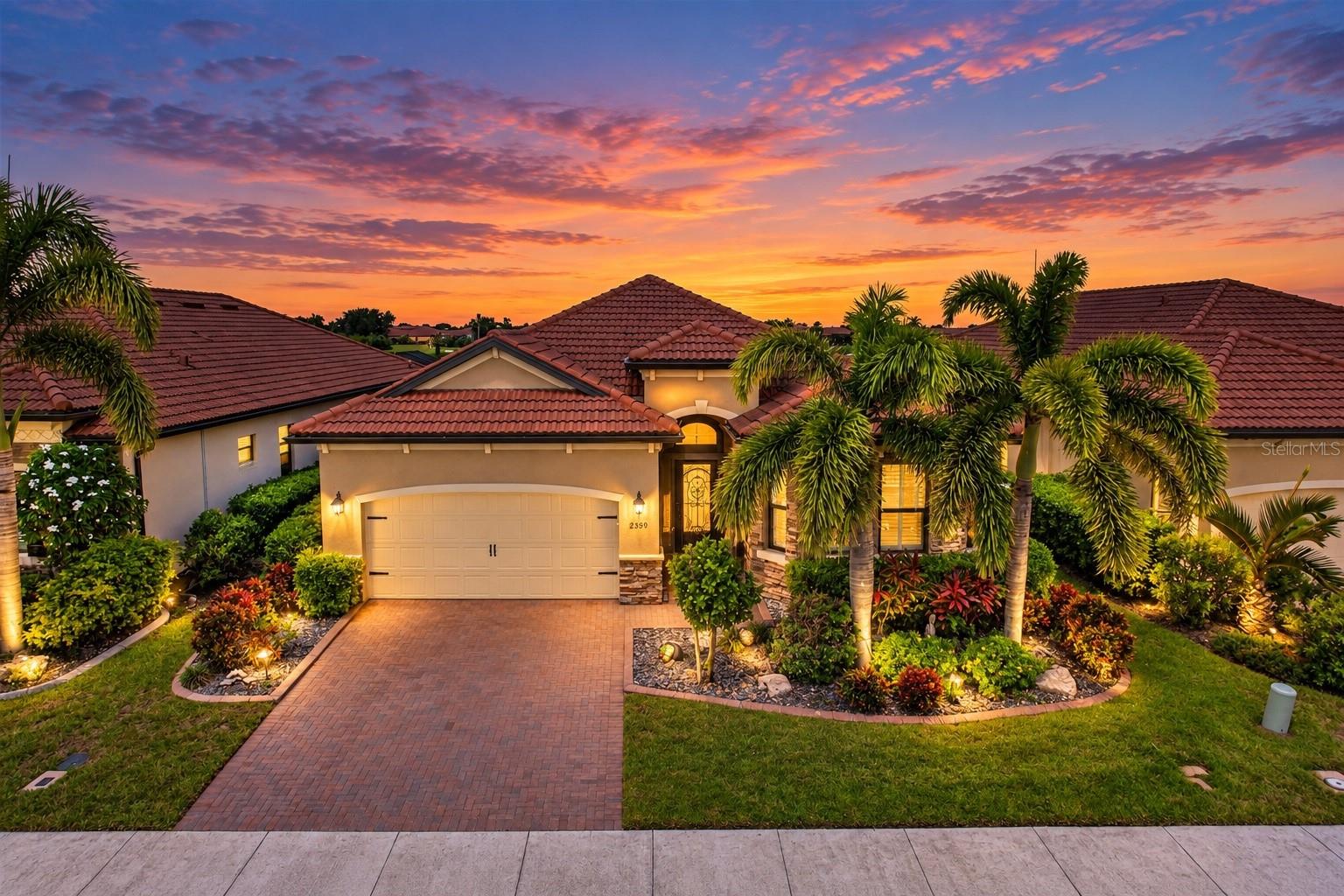 23515 WAVERLY CIR