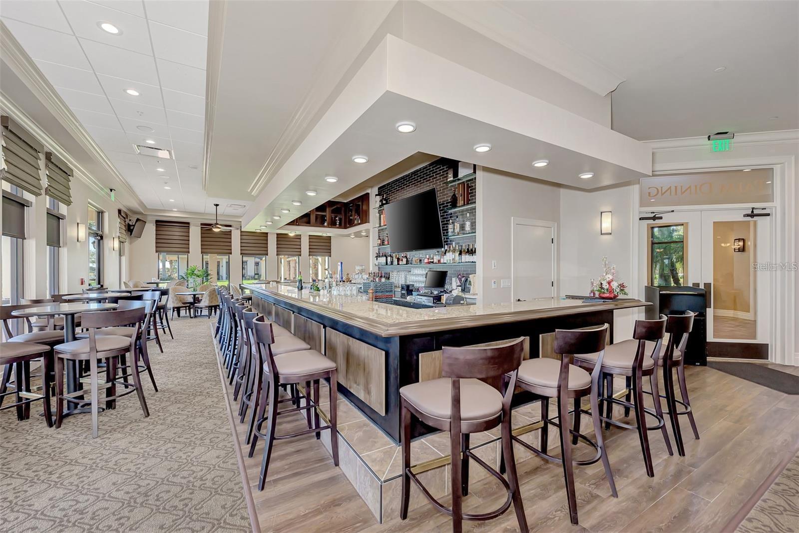 23515 WAVERLY CIR