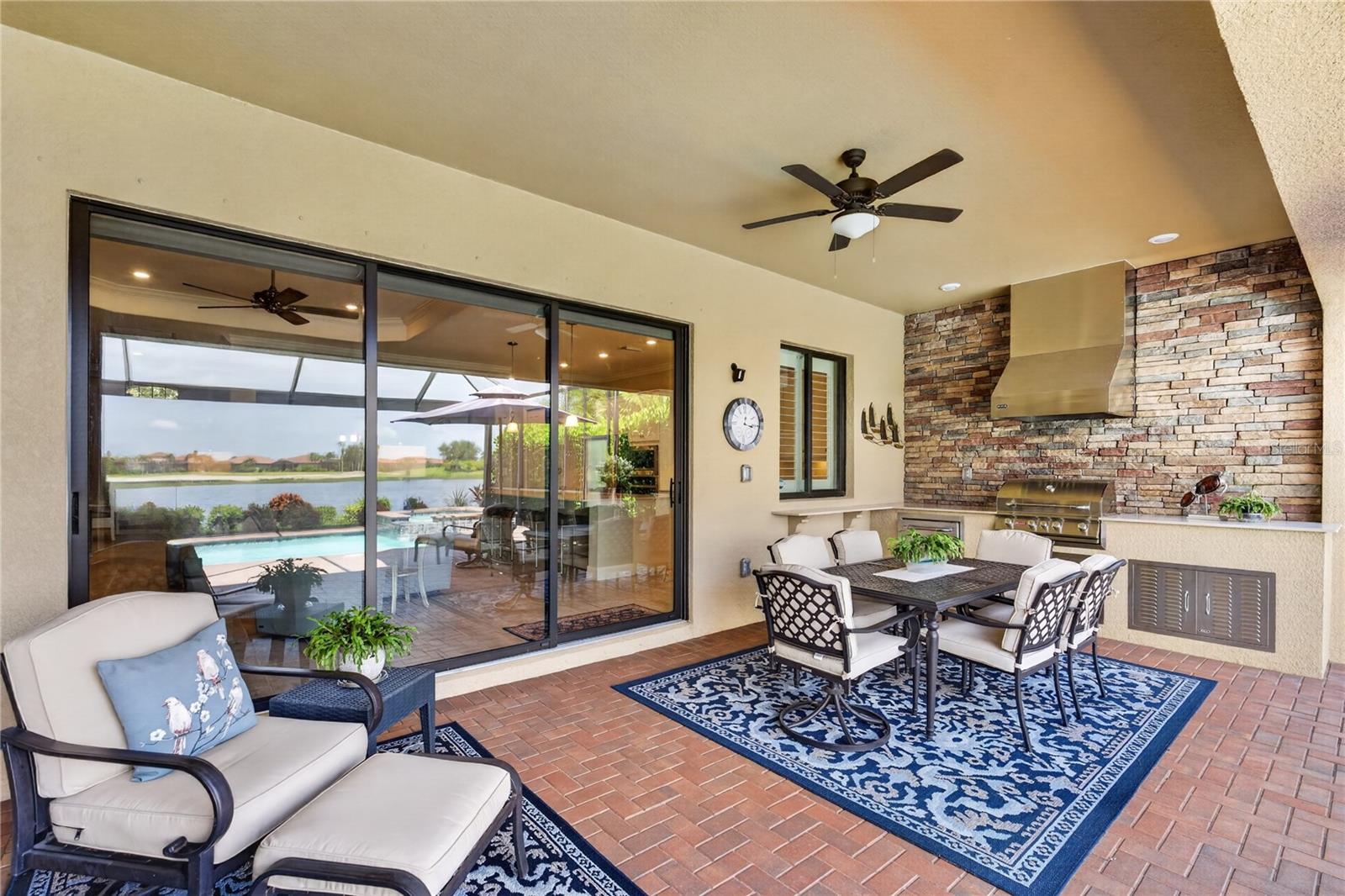 23515 WAVERLY CIR