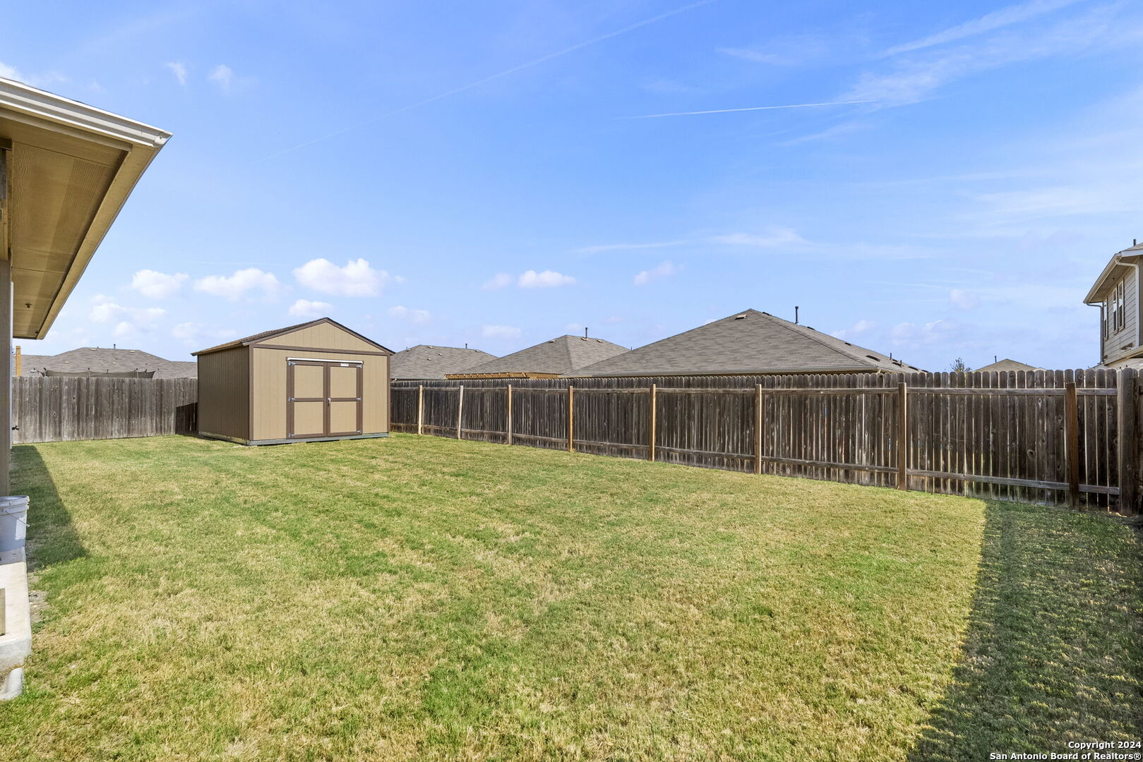 576 AGAVE FLATS DR