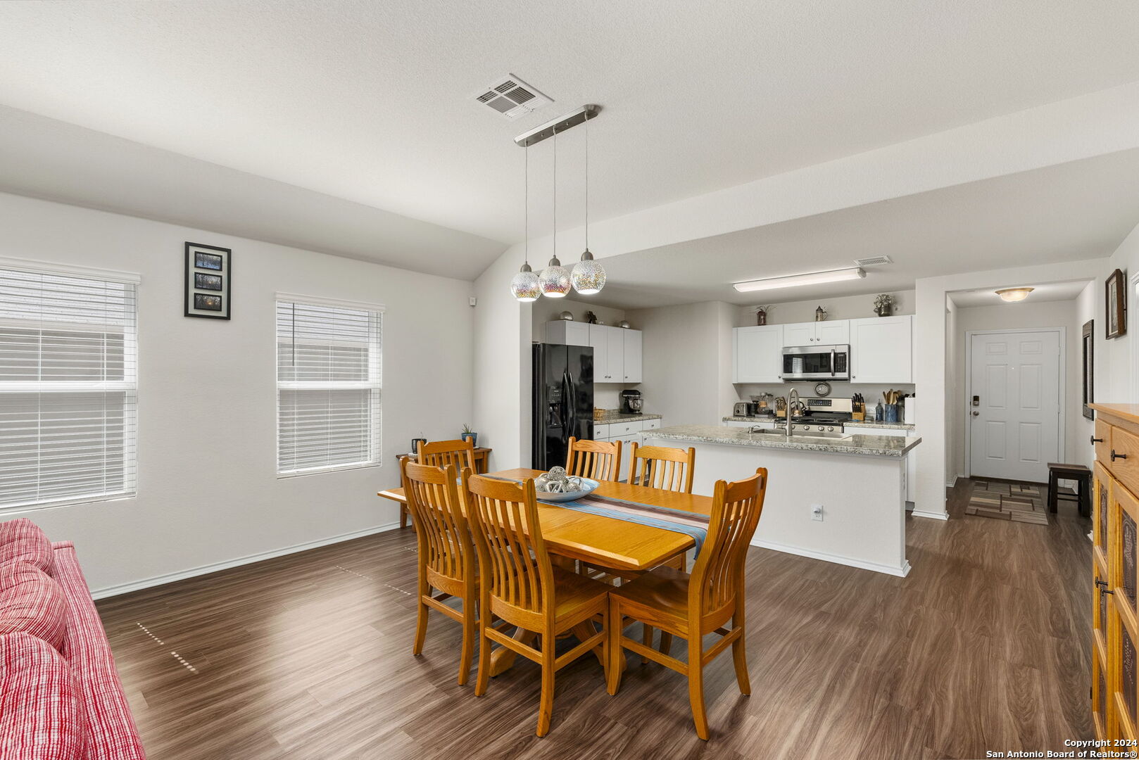 576 AGAVE FLATS DR