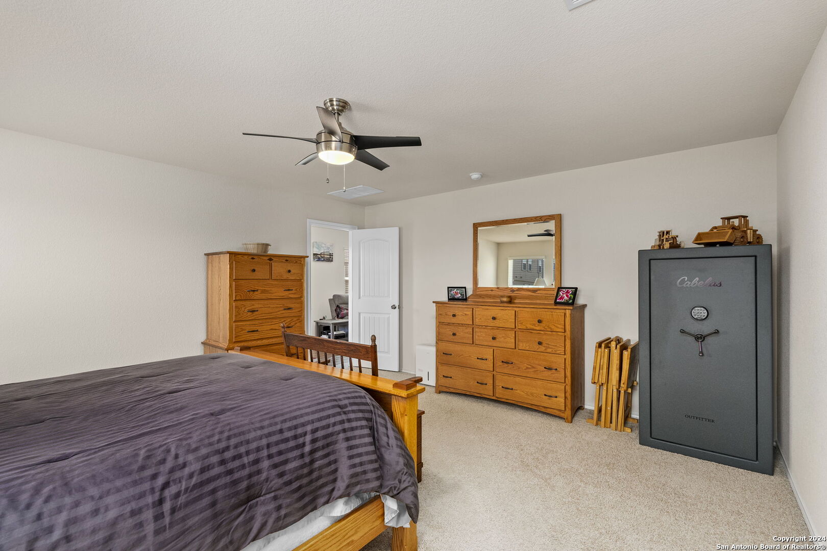 576 AGAVE FLATS DR