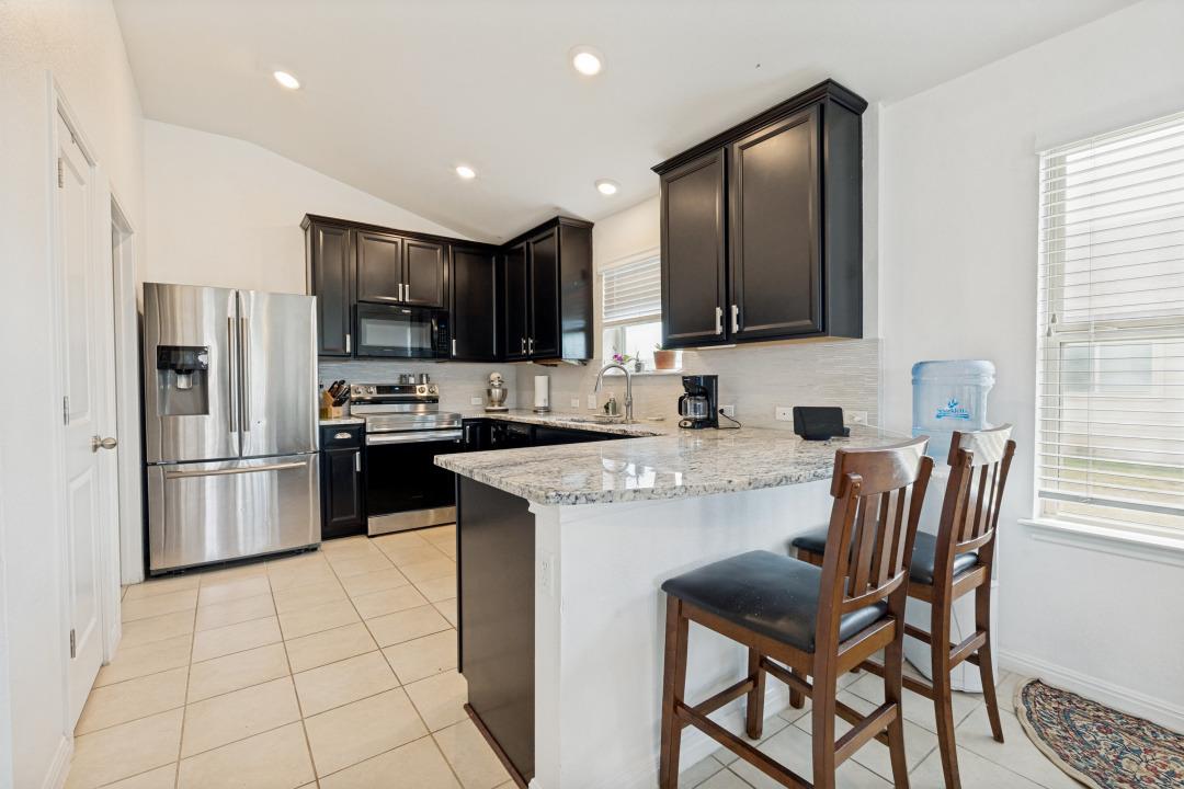 1618 Woodlands DR