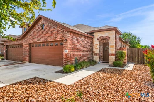649 Creekside Circle