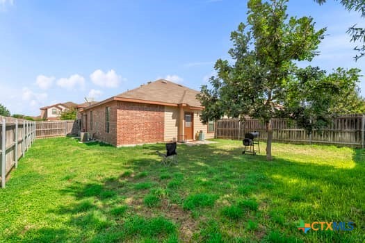 649 Creekside Circle