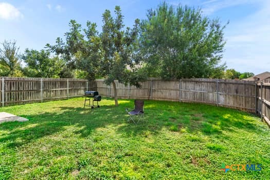 649 Creekside Circle