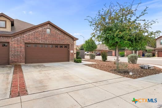 649 Creekside Circle