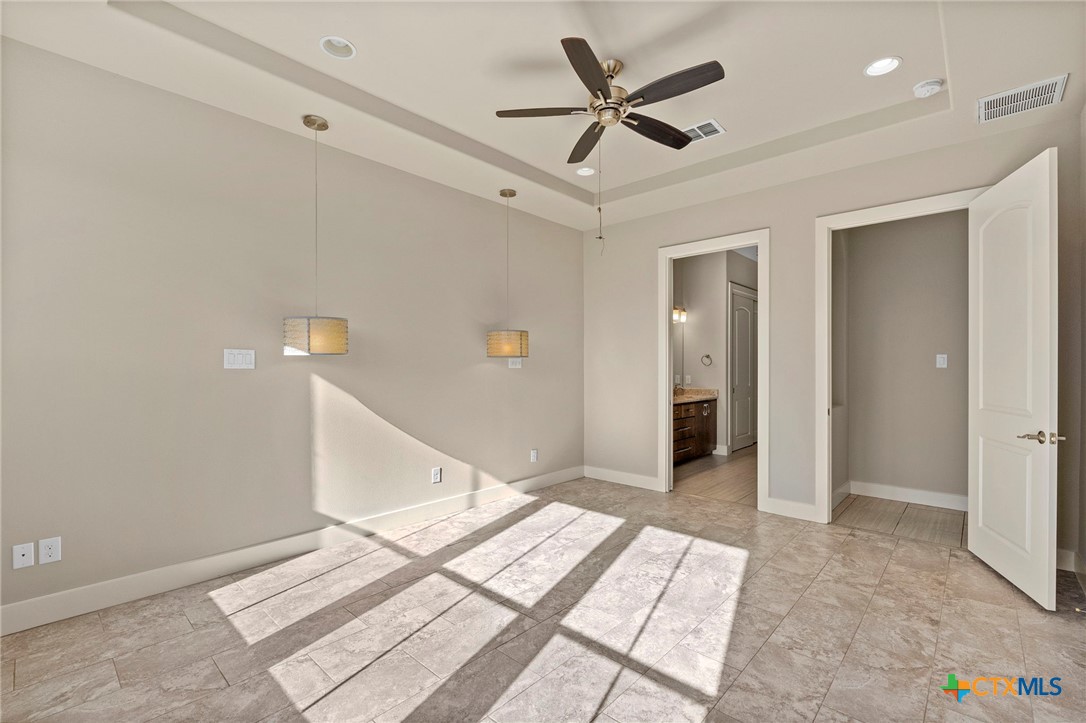 442 Stagecoach Trail