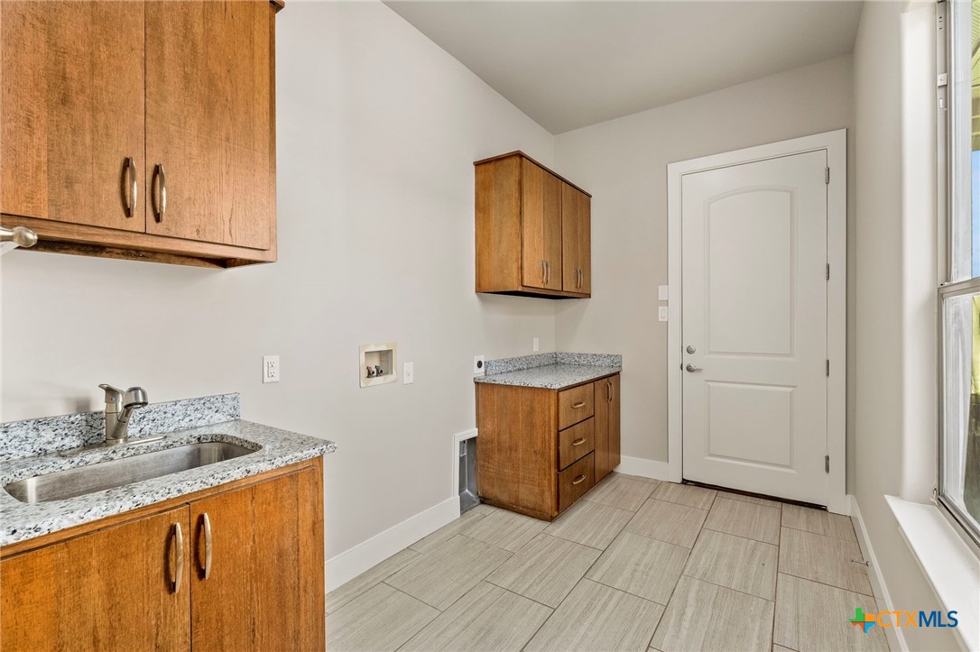 442 Stagecoach Trail