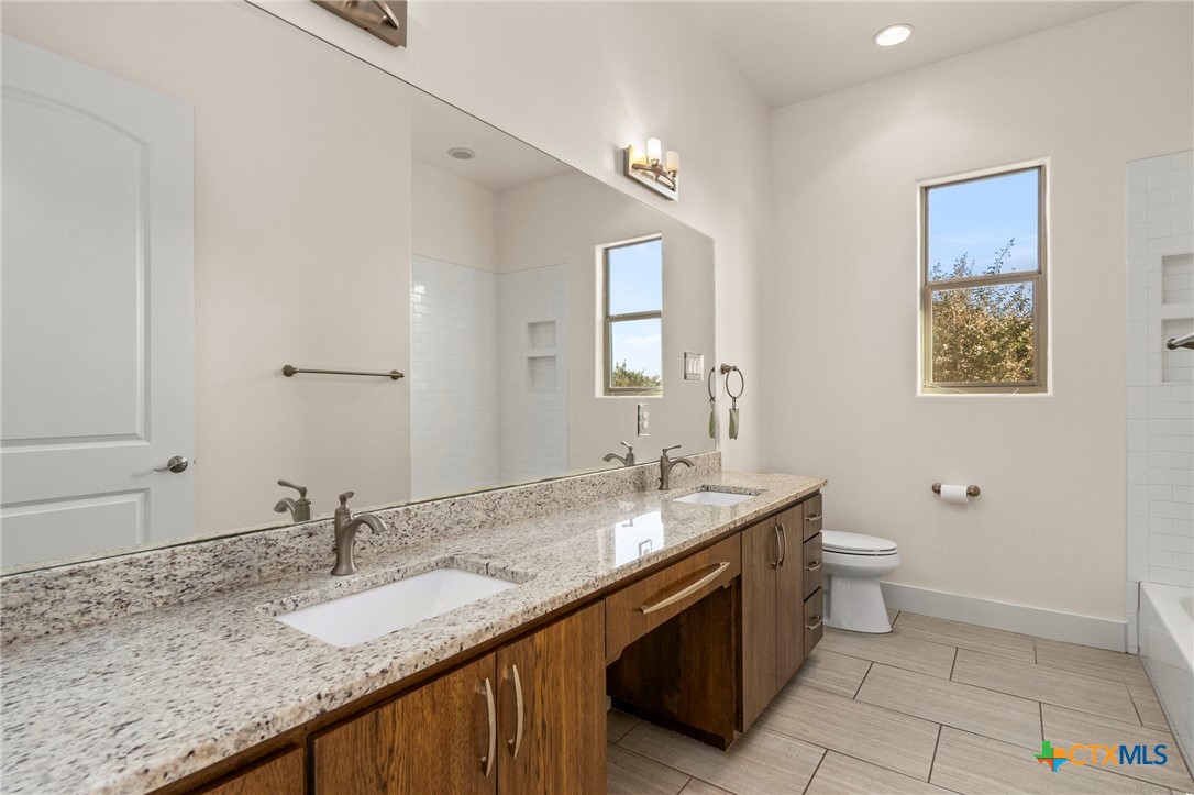 442 Stagecoach Trail