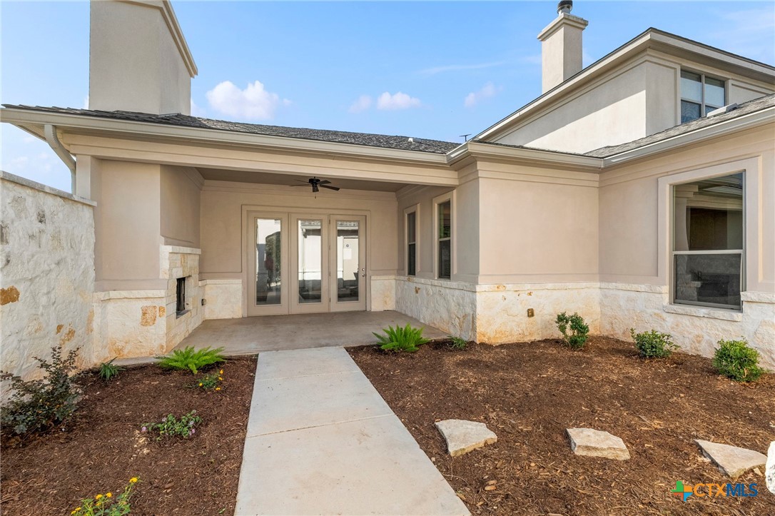 442 Stagecoach Trail