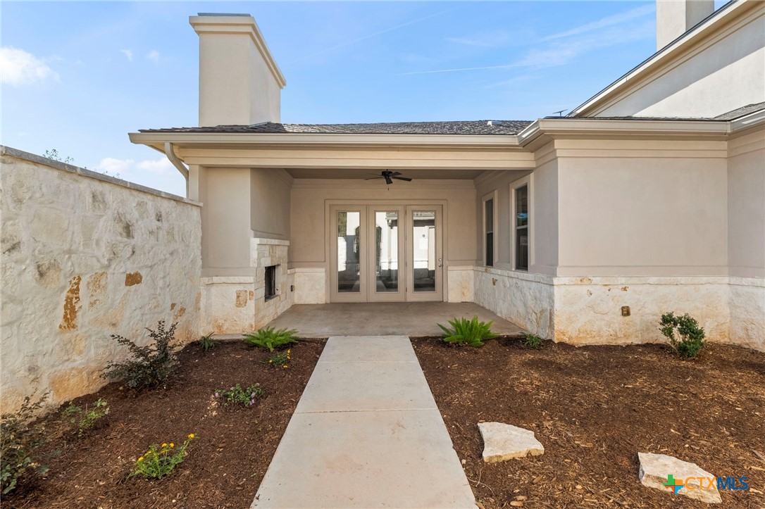 442 Stagecoach Trail