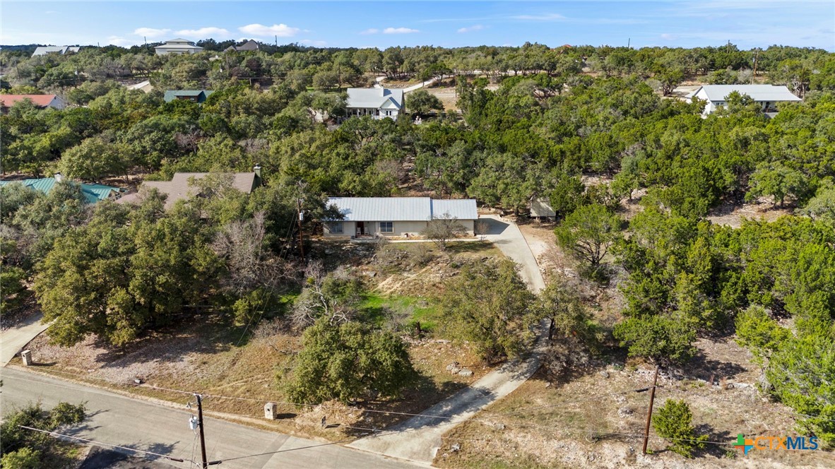 650 Lorne Road