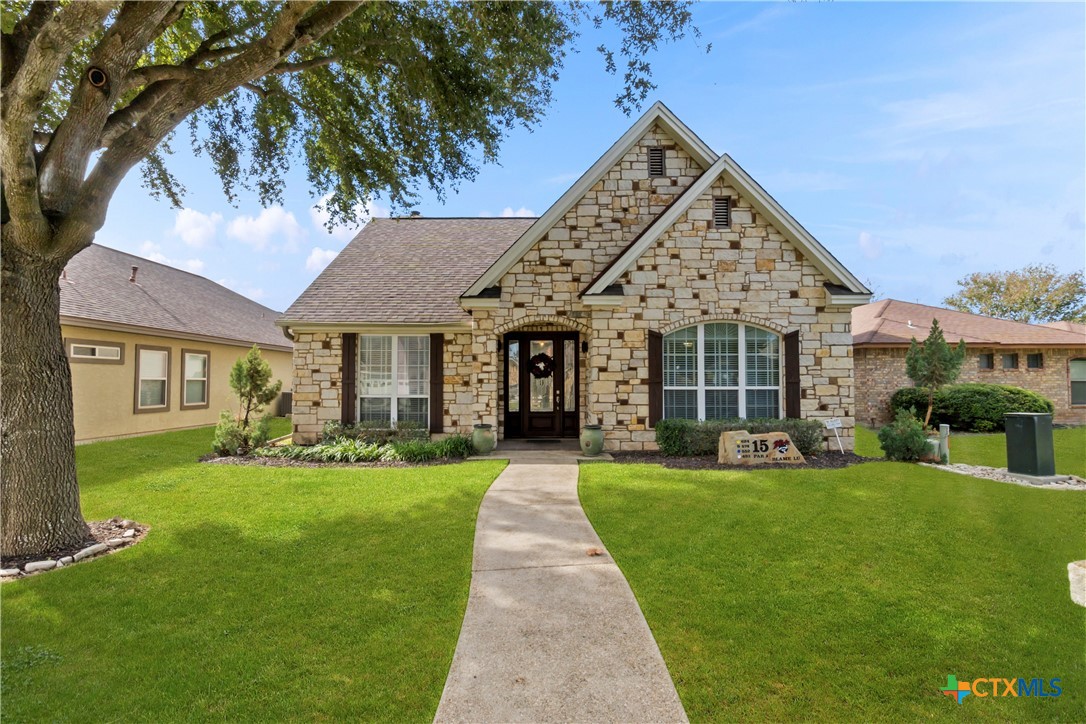 252 Mackenzie Drive