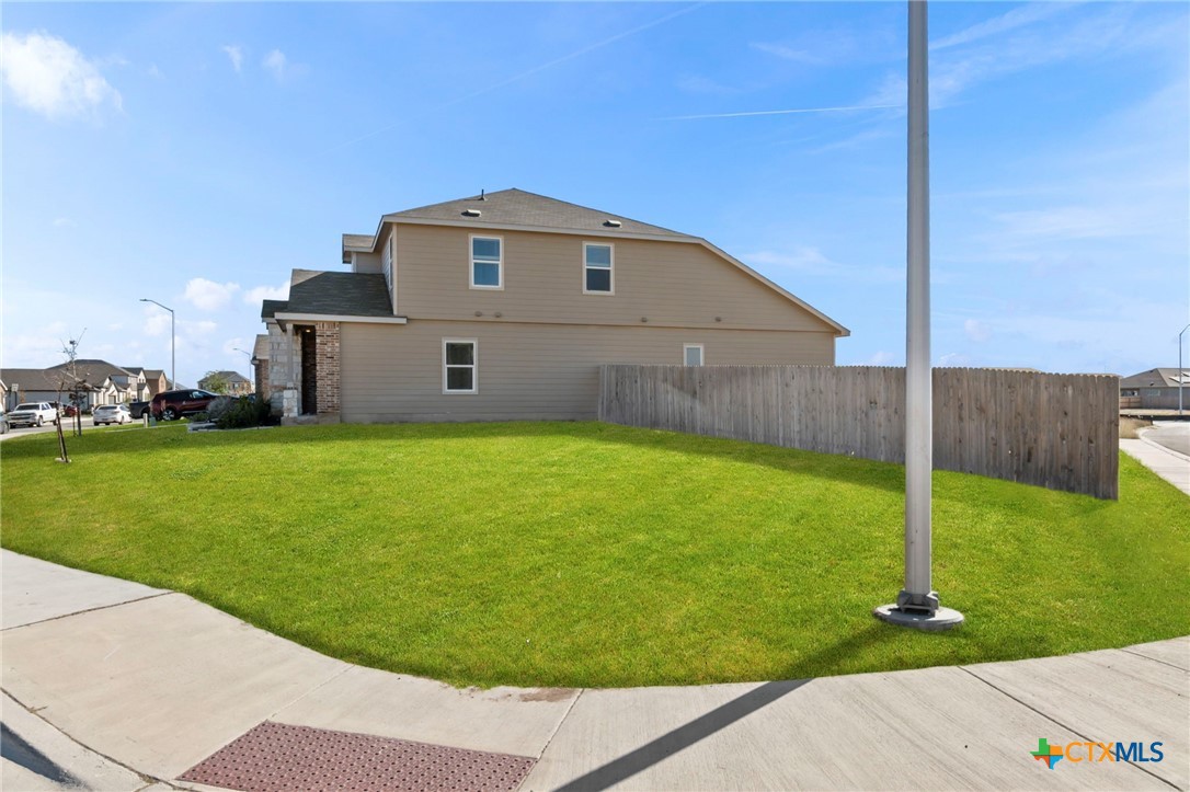2741 Nueva Cordova