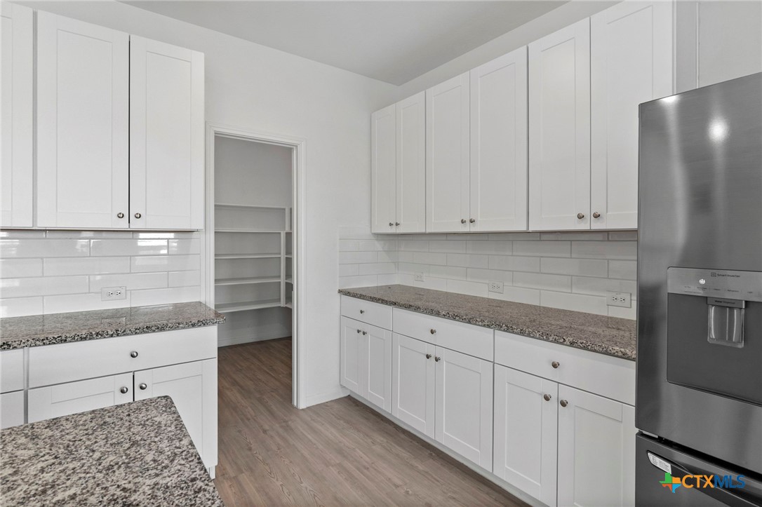 2741 Nueva Cordova