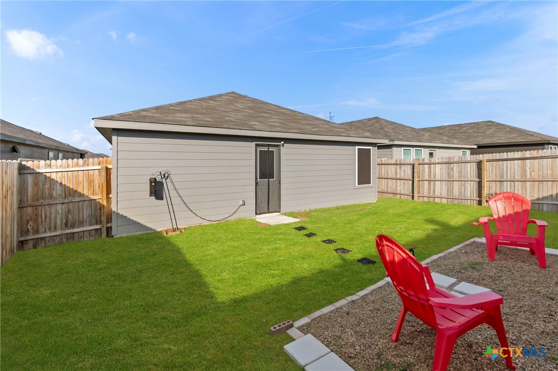 3322 Noir Lane