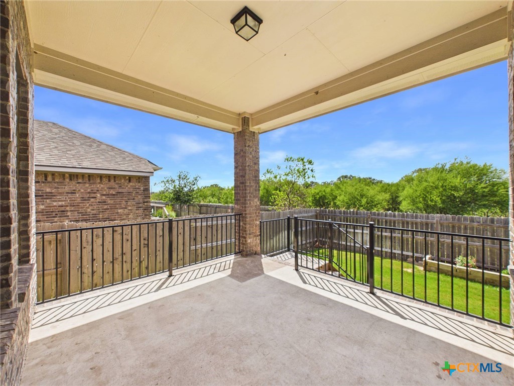 520 Academy Oaks Drive